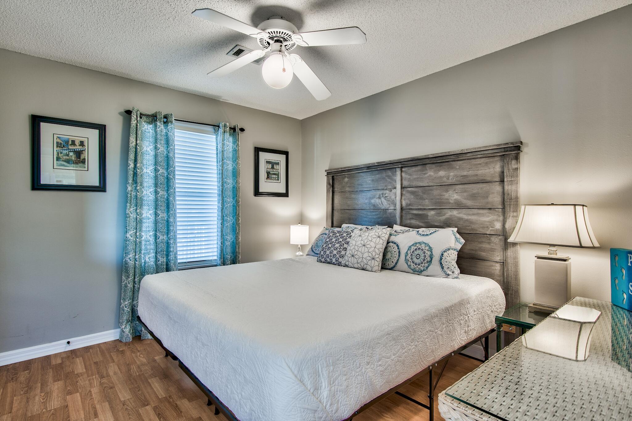 BEACHSIDE VILLAS CONDO - Residential