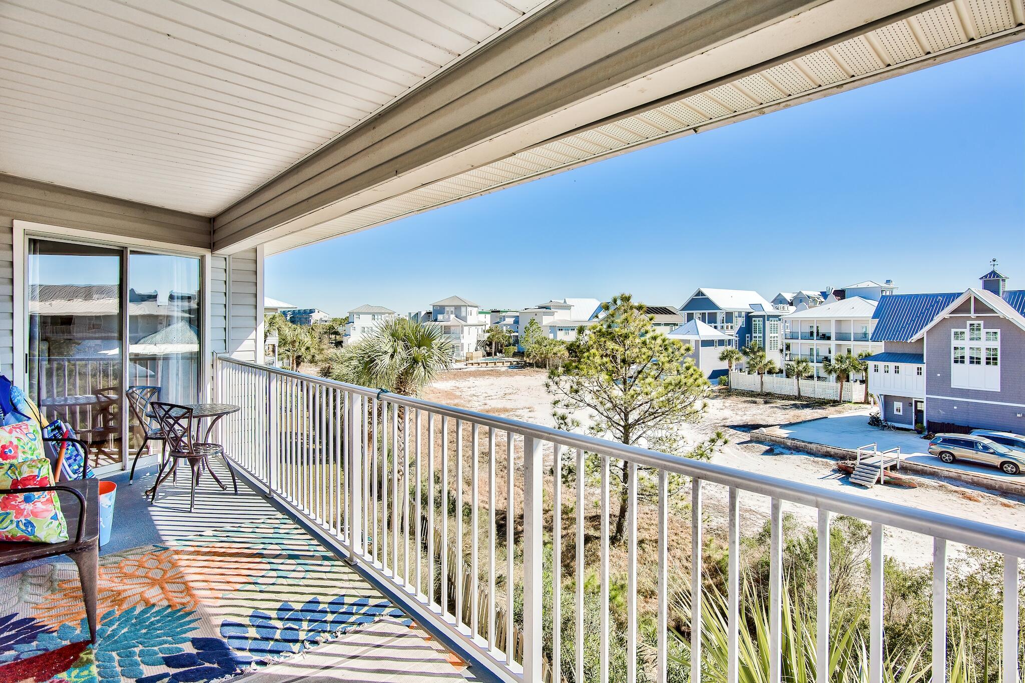 BEACHSIDE VILLAS CONDO - Residential