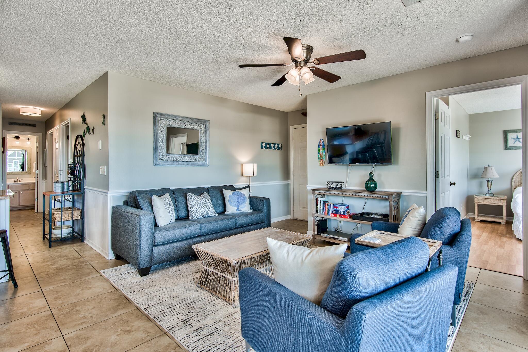 BEACHSIDE VILLAS CONDO - Residential