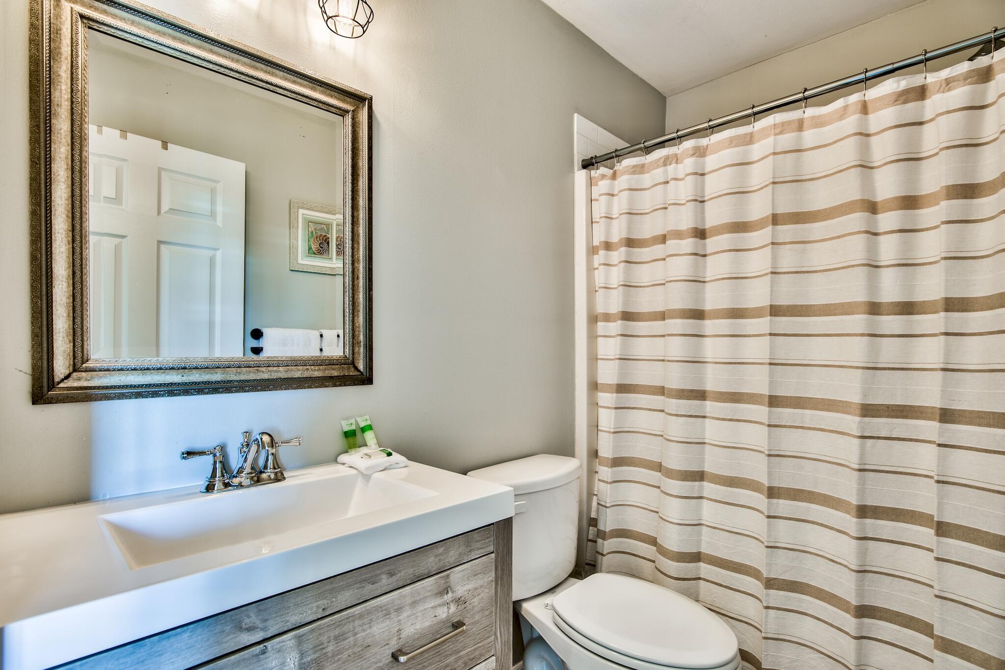 BEACHSIDE VILLAS CONDO - Residential