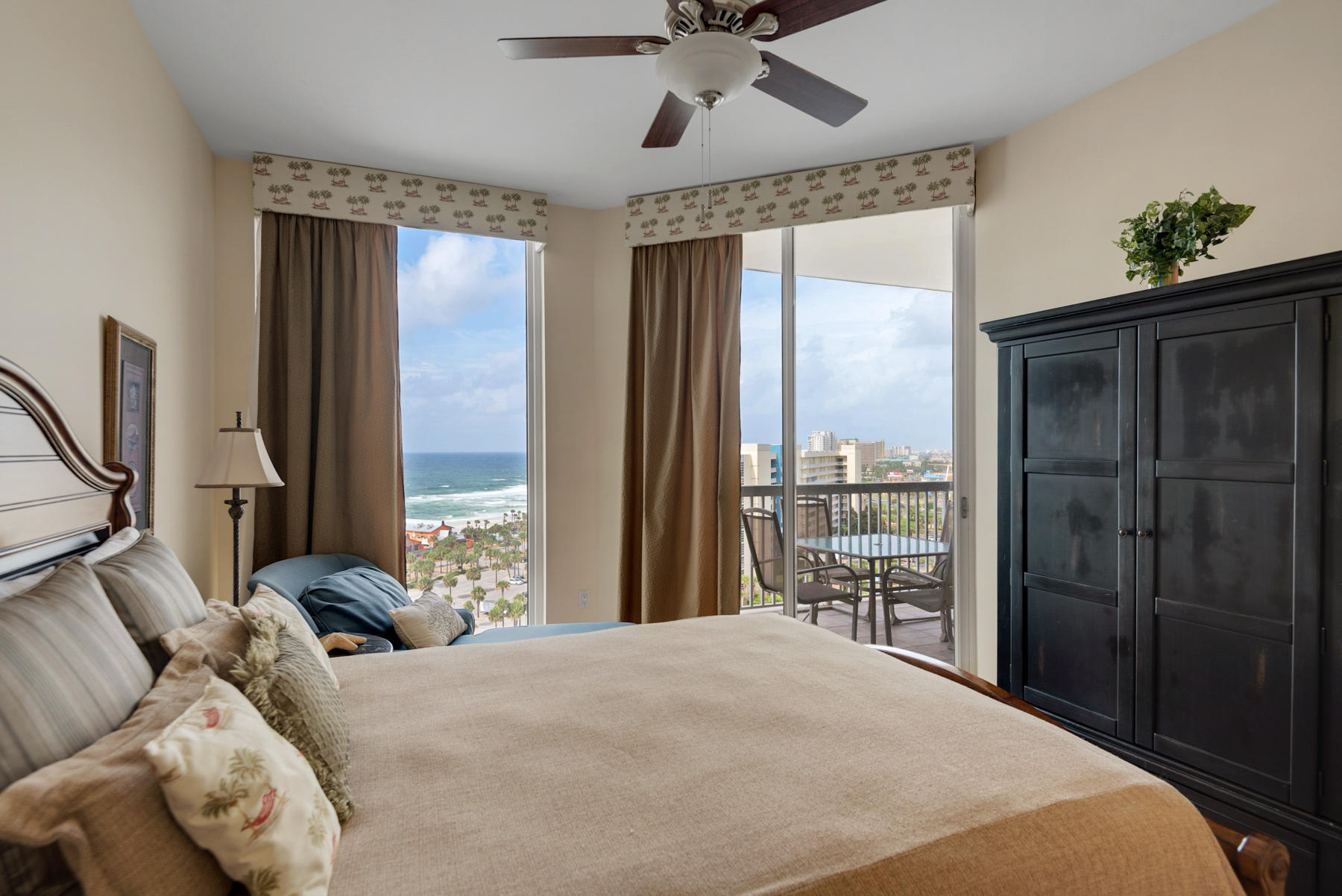 ST. LUCIA AT SILVER SHELLS - Residential