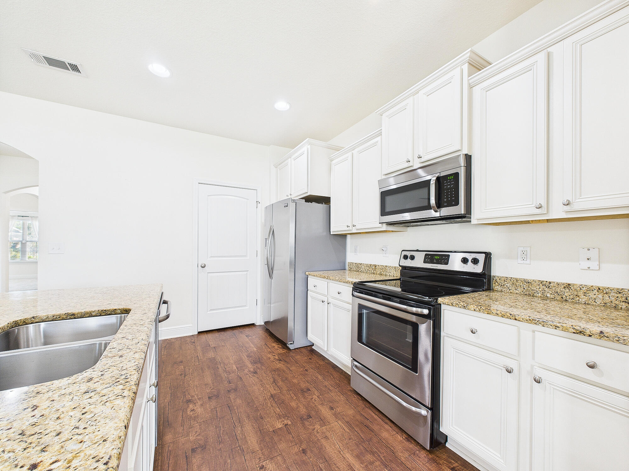 Redstone Commons - Residential