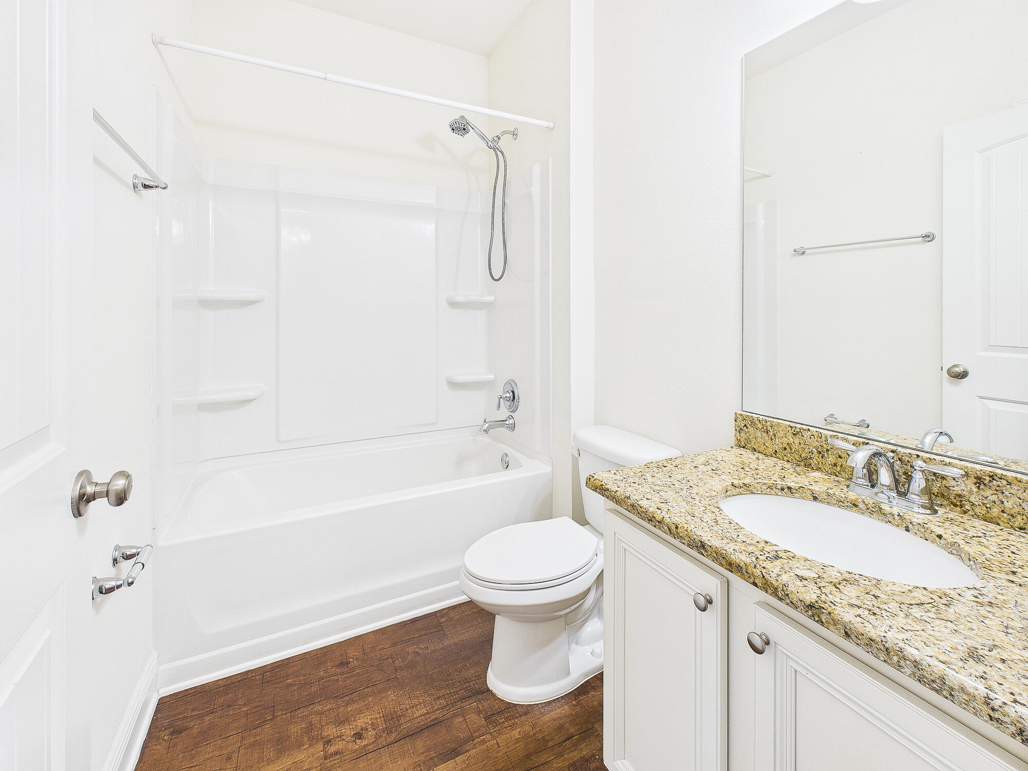 Redstone Commons - Residential