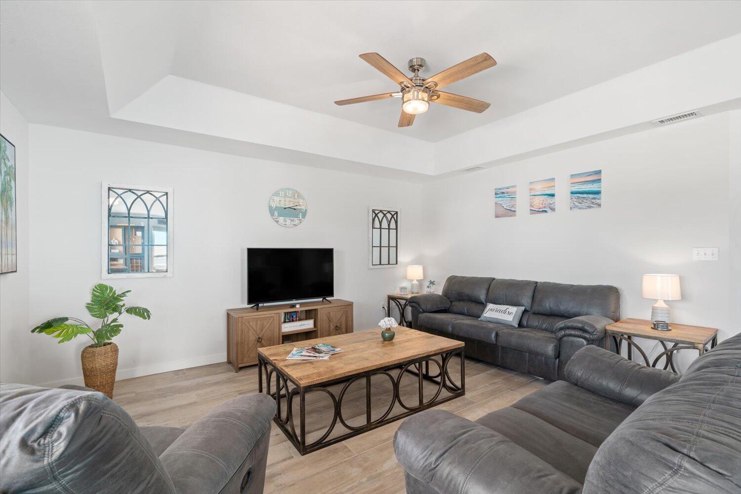 GRAND NAVARRE - Residential