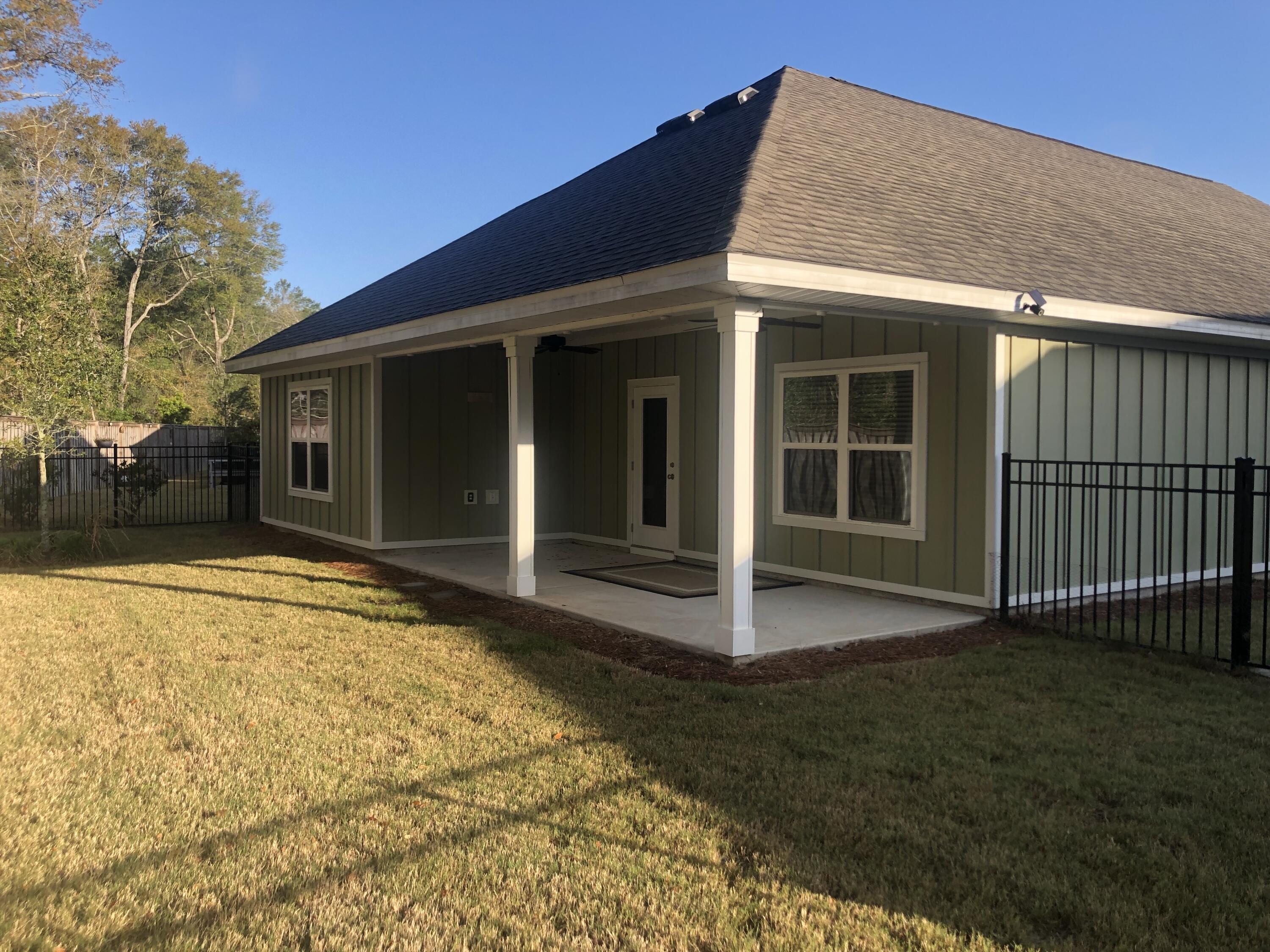 Hammock Bay - Firefly - Residential Lease