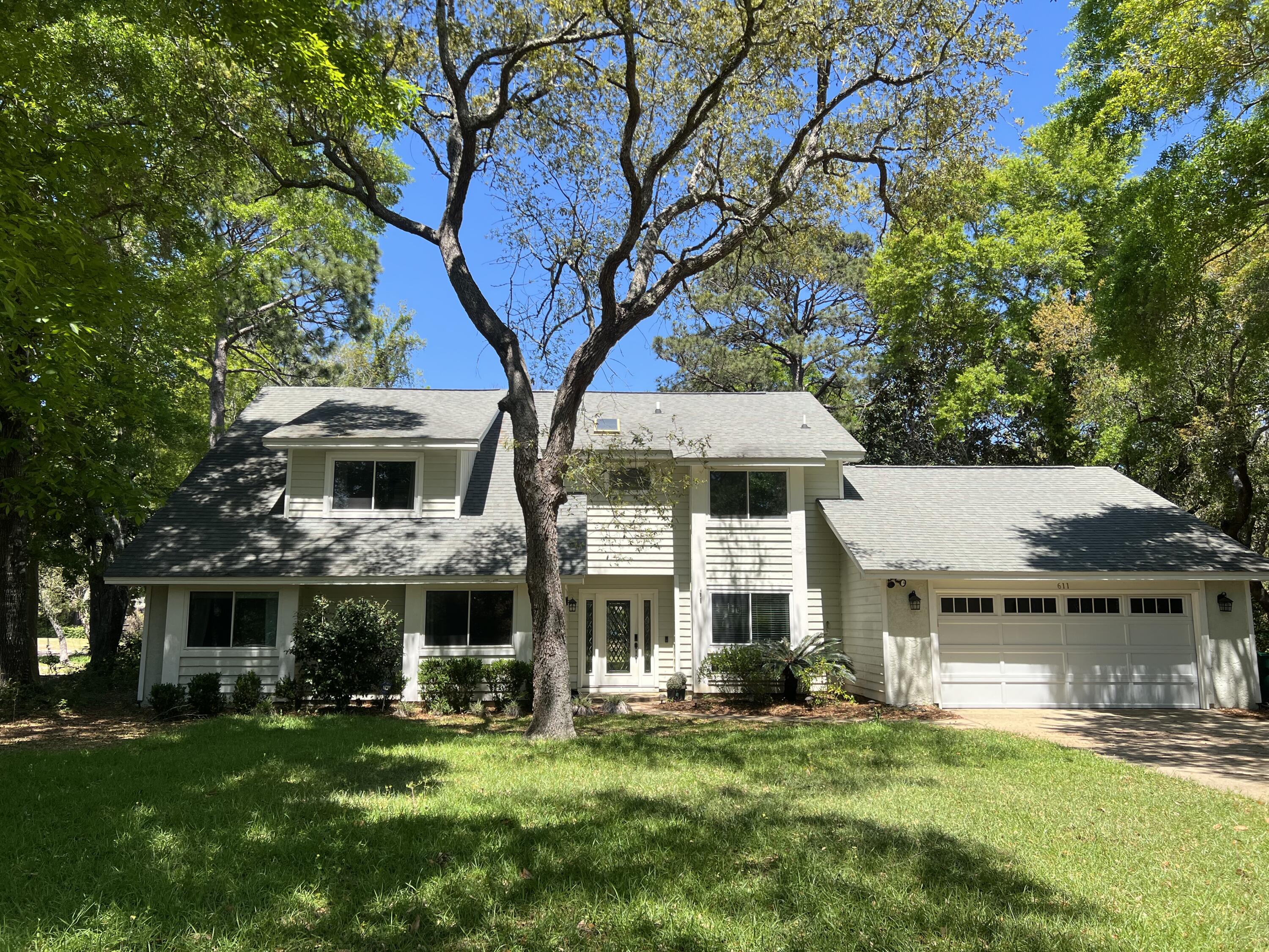 ST. ANDREWS - Residential