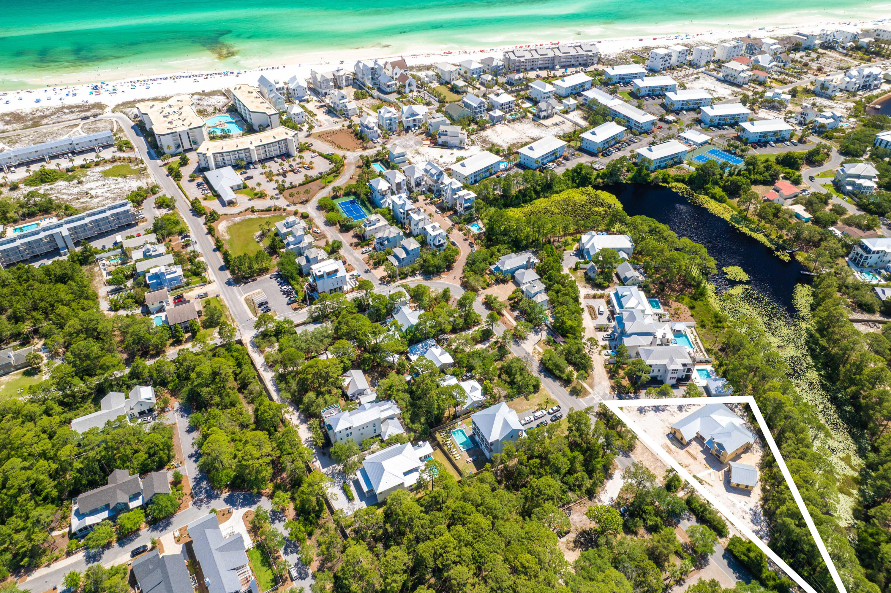 EASTERN LAKE ESTATES - Residential