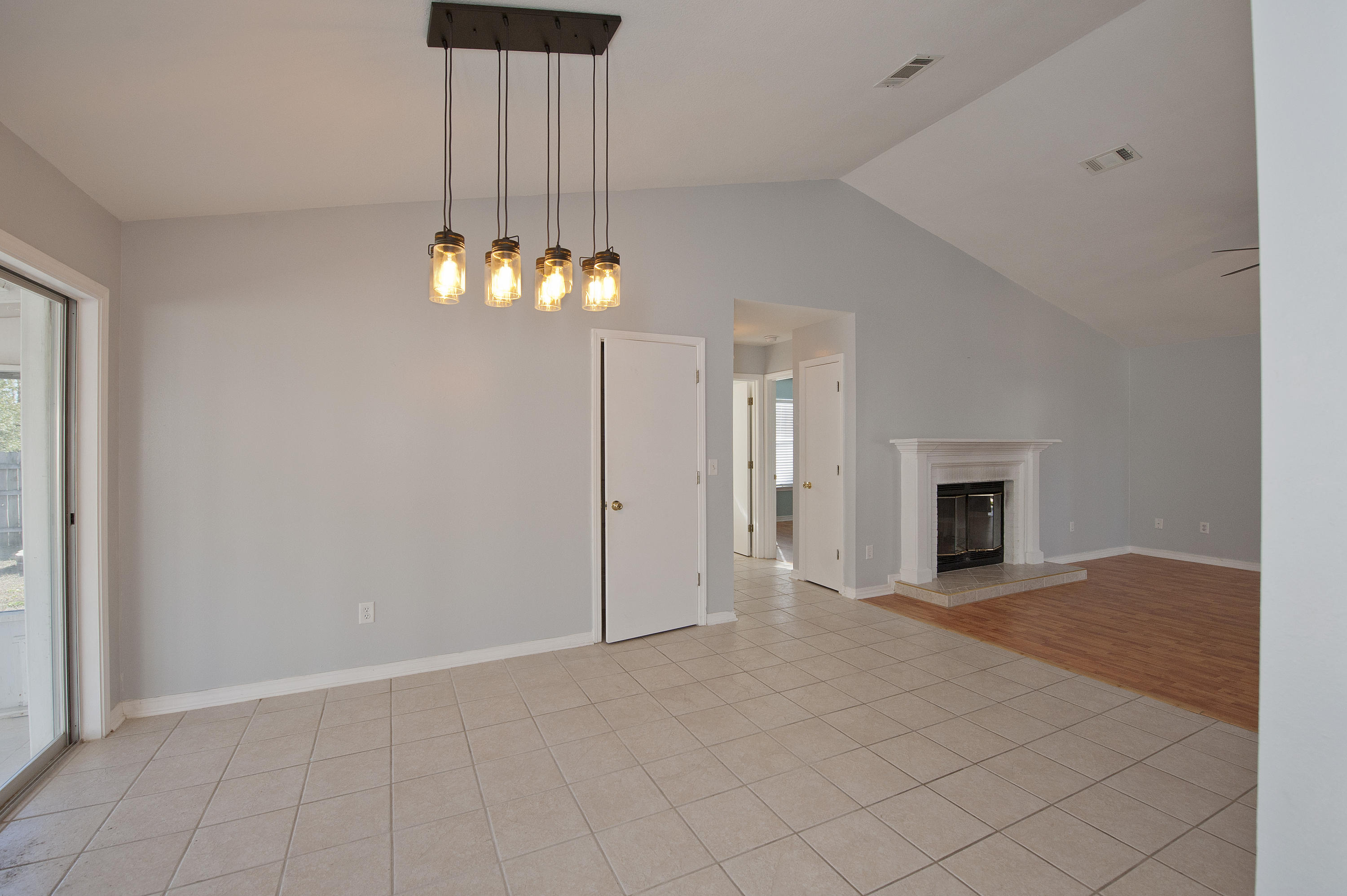 HOLLYROD PARK - Residential