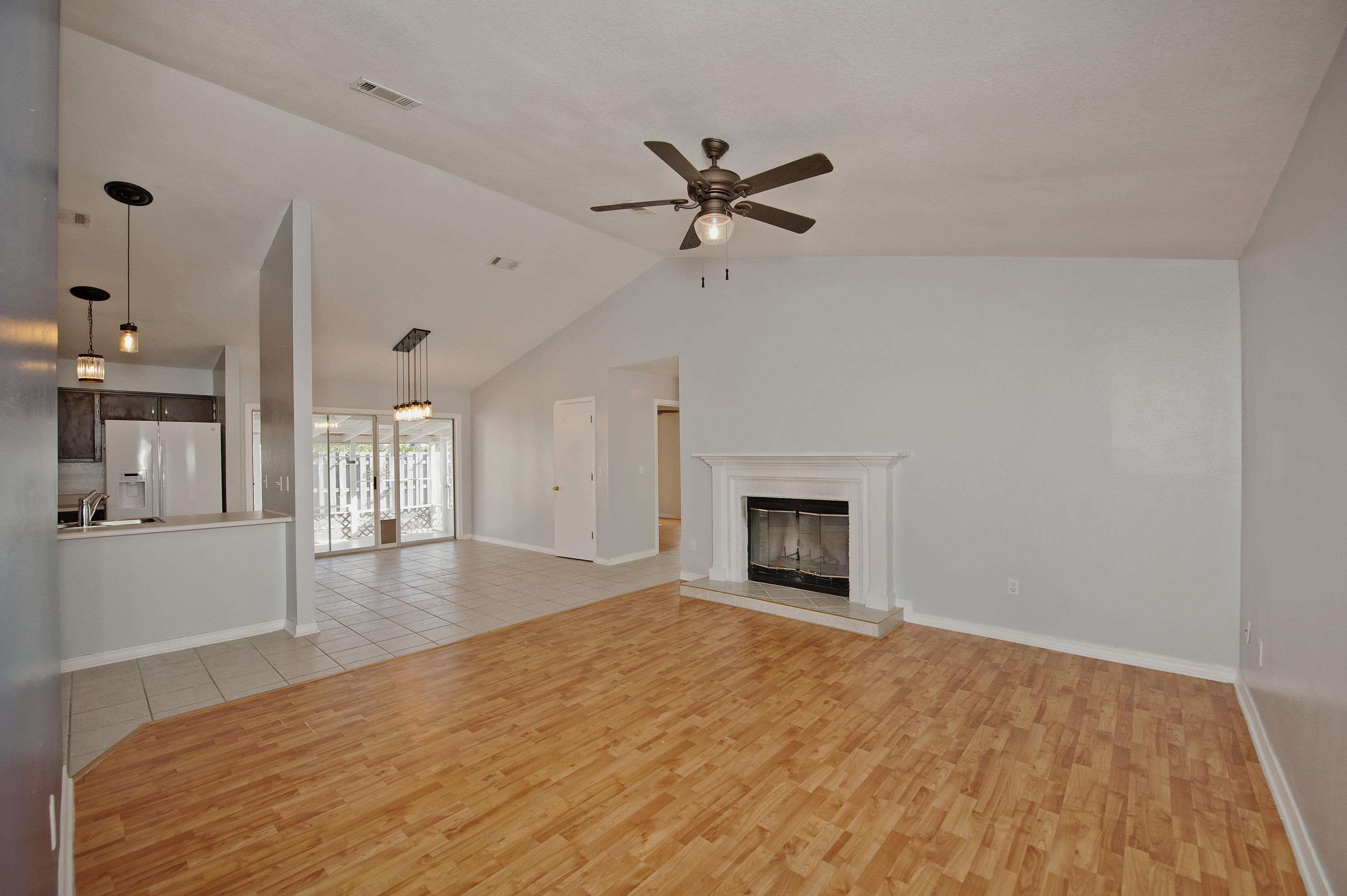 HOLLYROD PARK - Residential