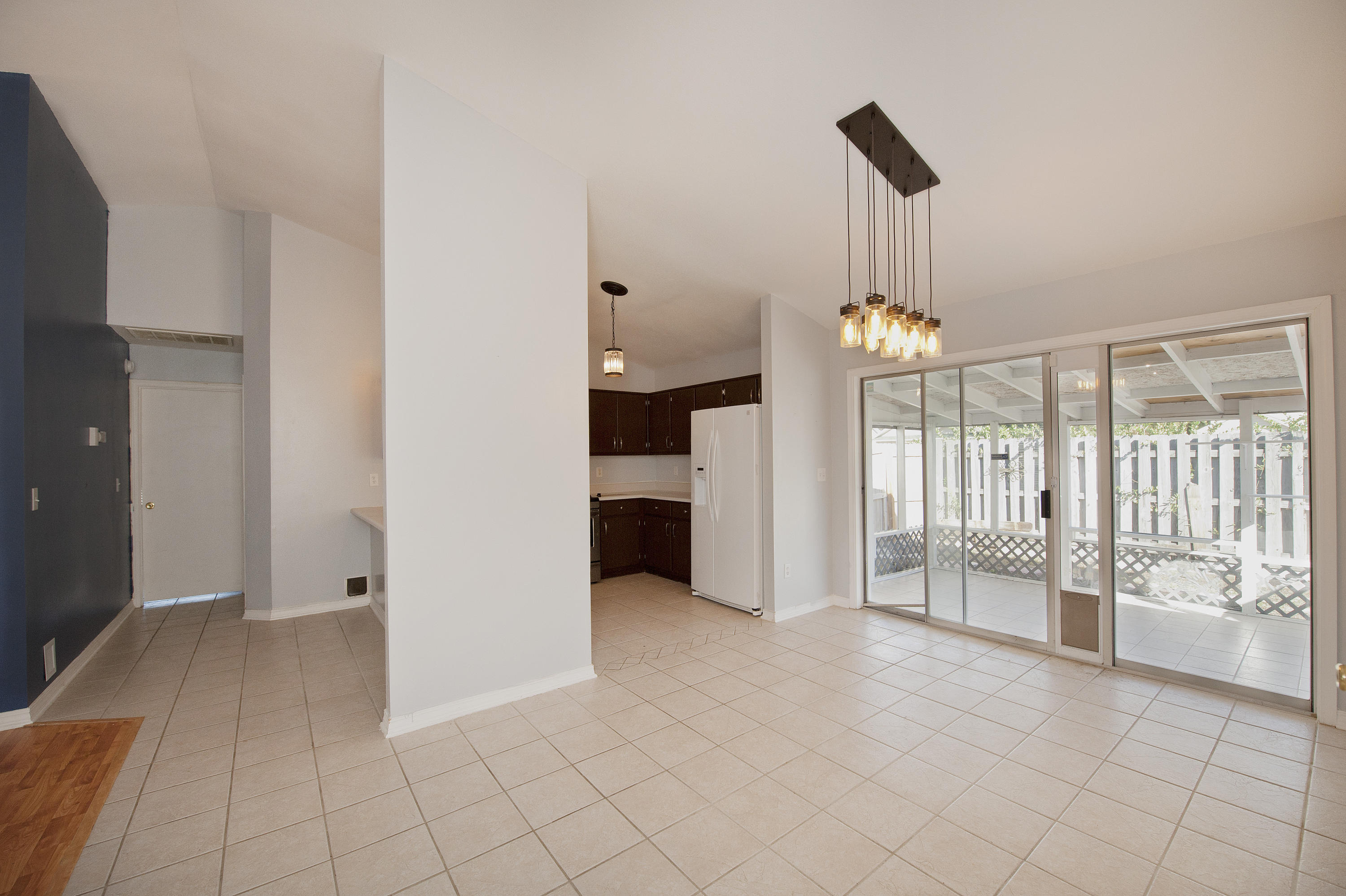 HOLLYROD PARK - Residential