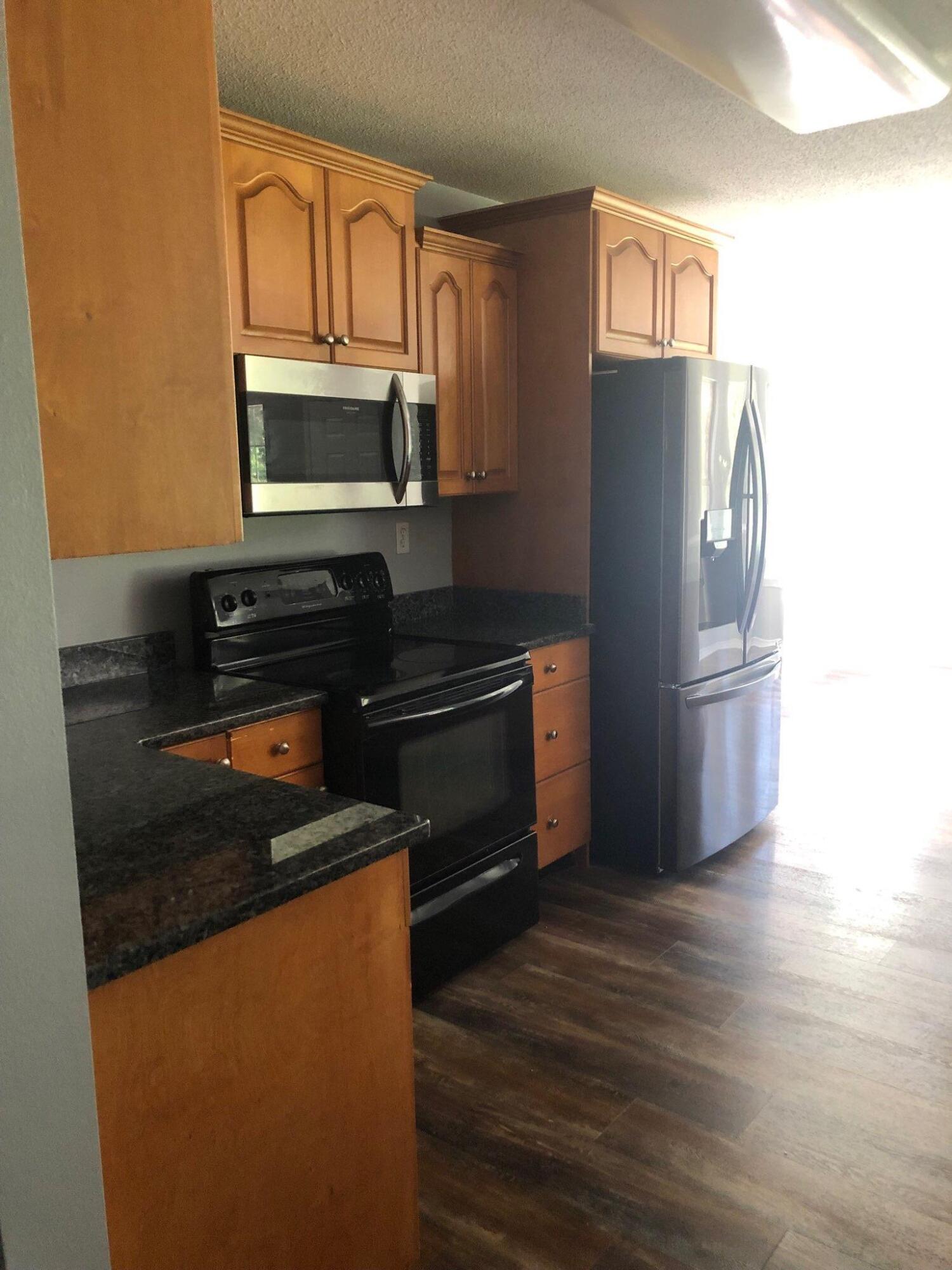 HINOTE MANOR - Residential