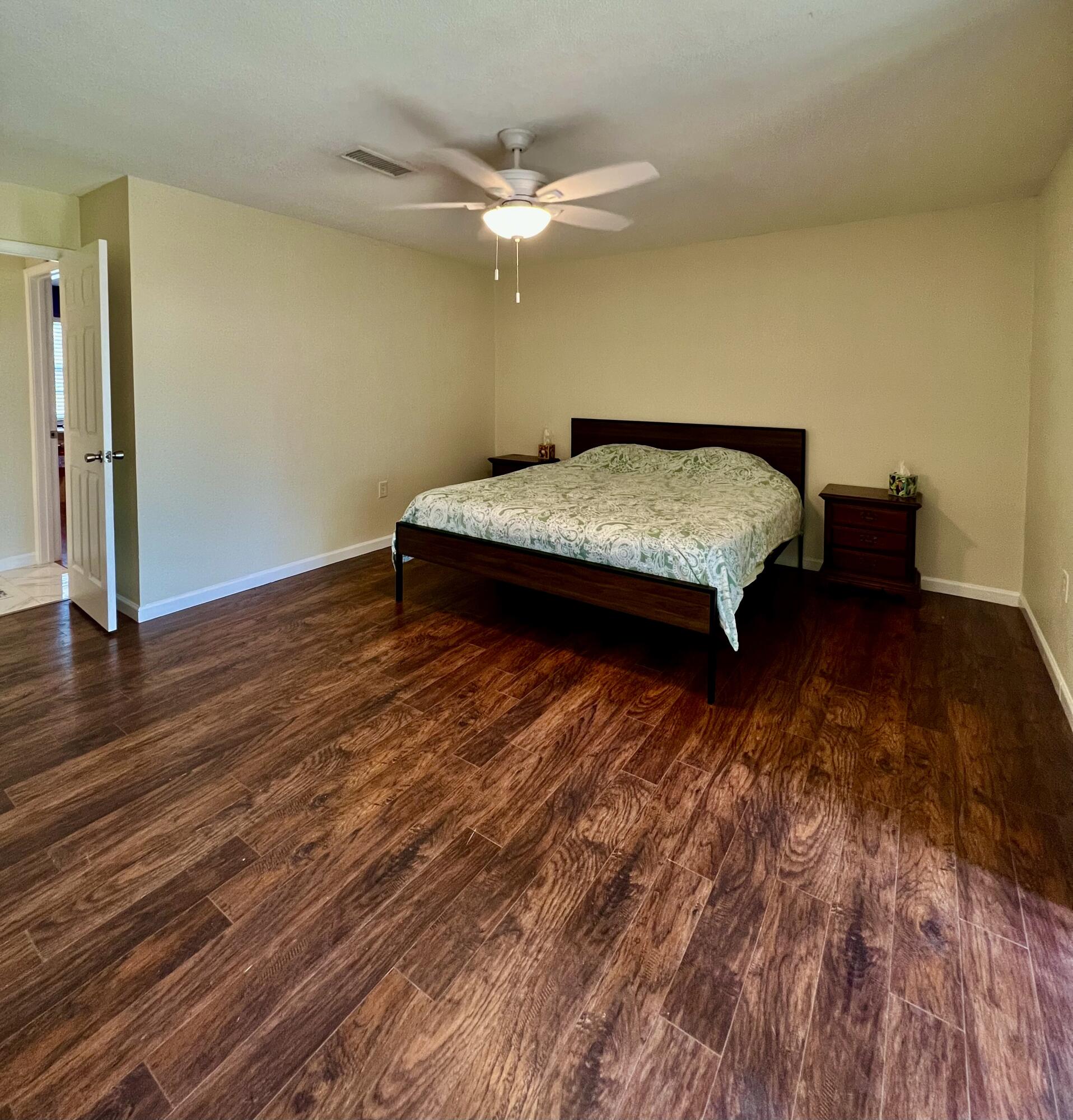TANGLEWOOD 1ST ADDN LOT 43 BLK A - Residential