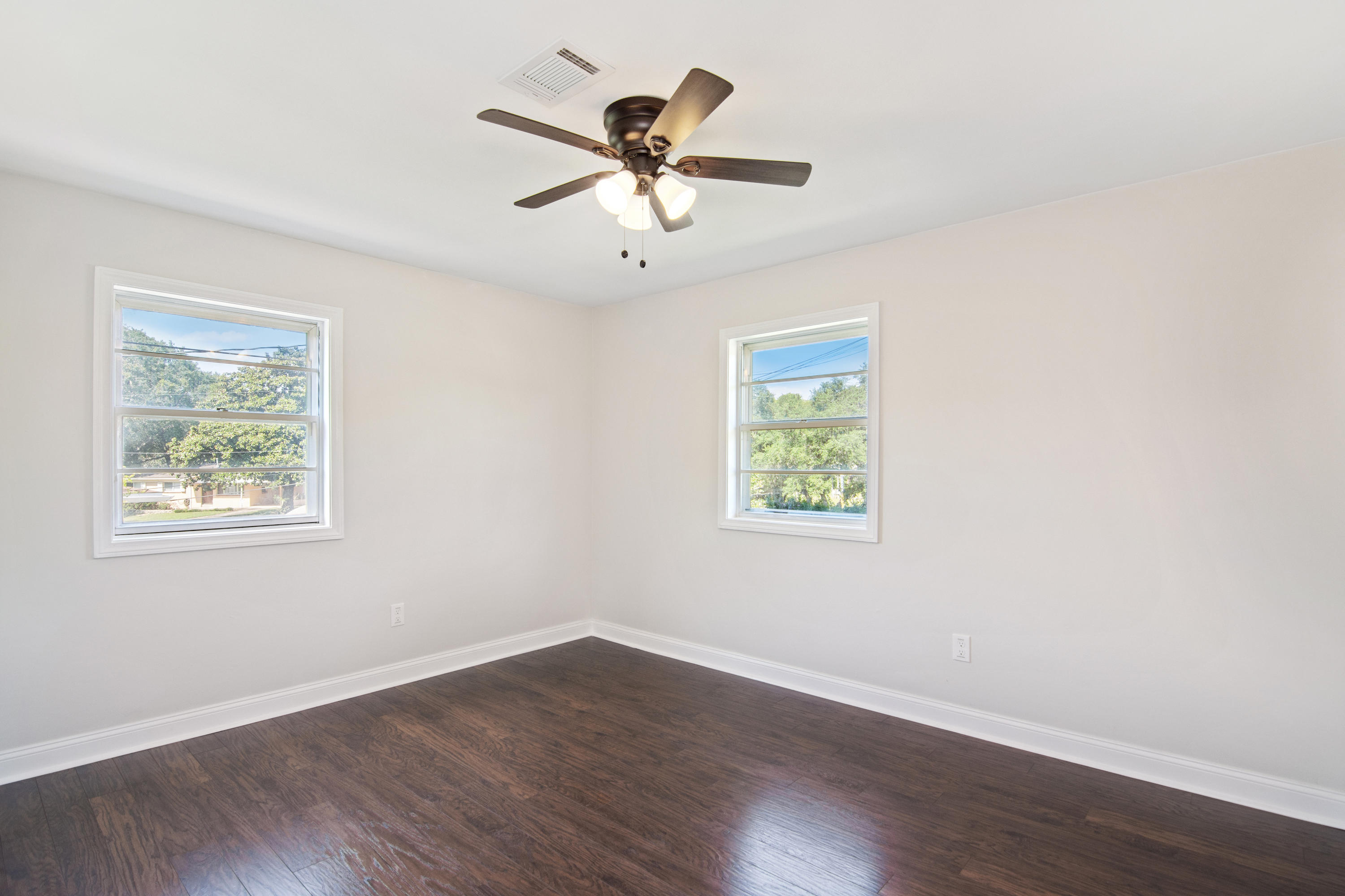 Bayou Woods - Residential