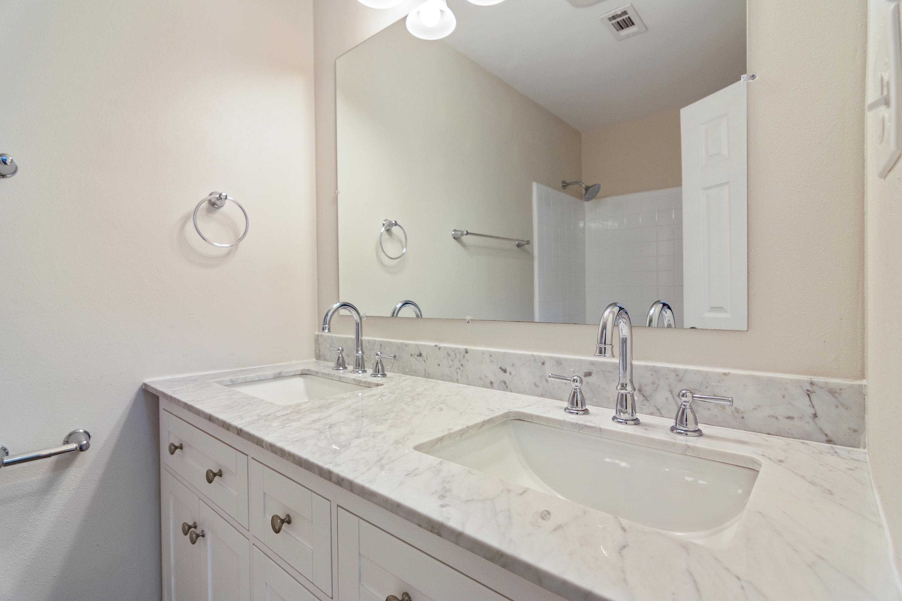 Bayou Woods - Residential