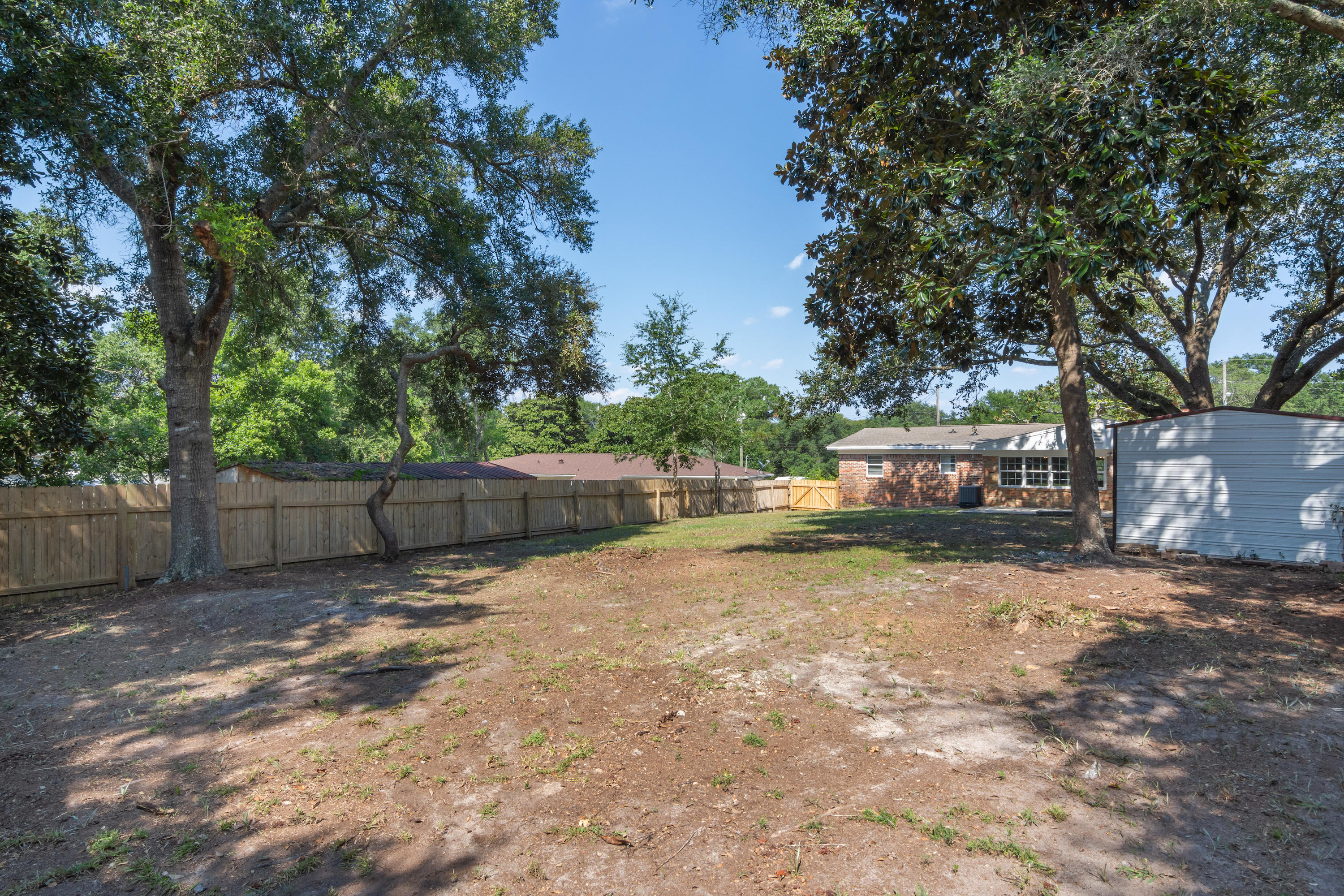 Bayou Woods - Residential