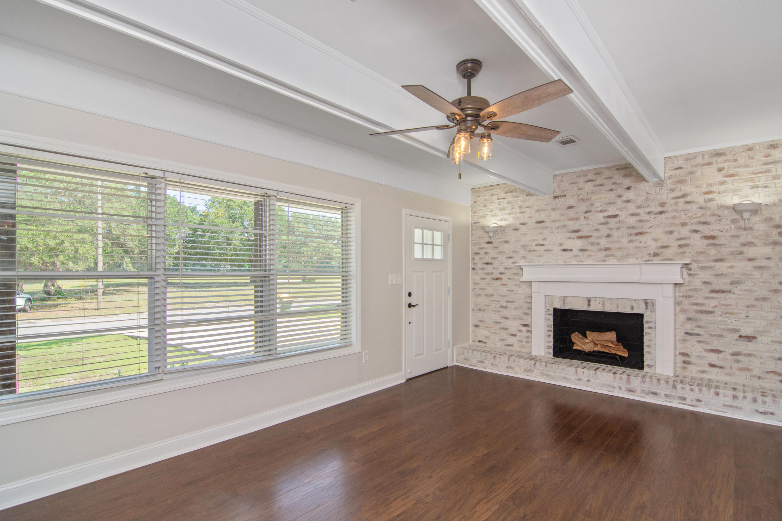 Bayou Woods - Residential