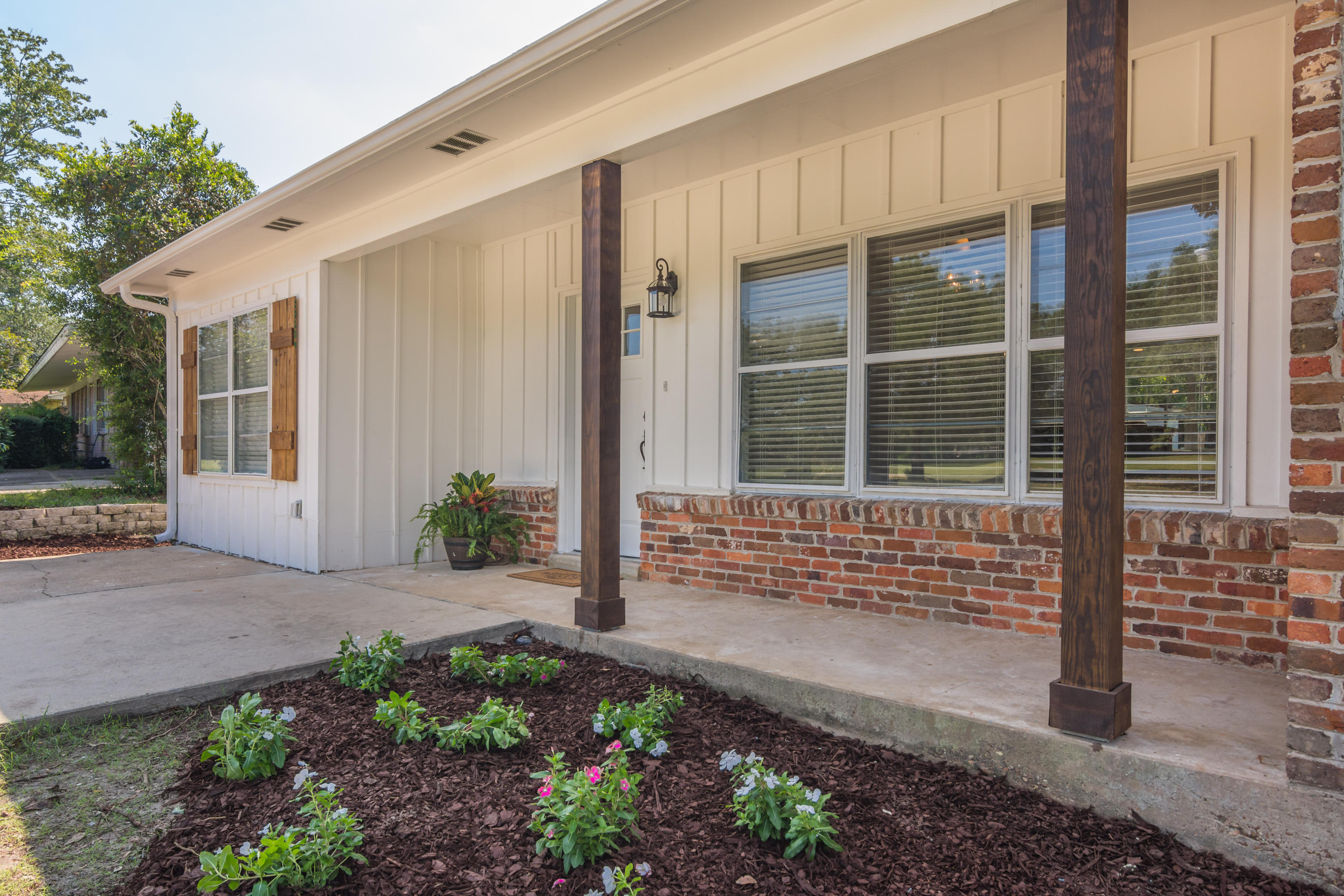 Bayou Woods - Residential