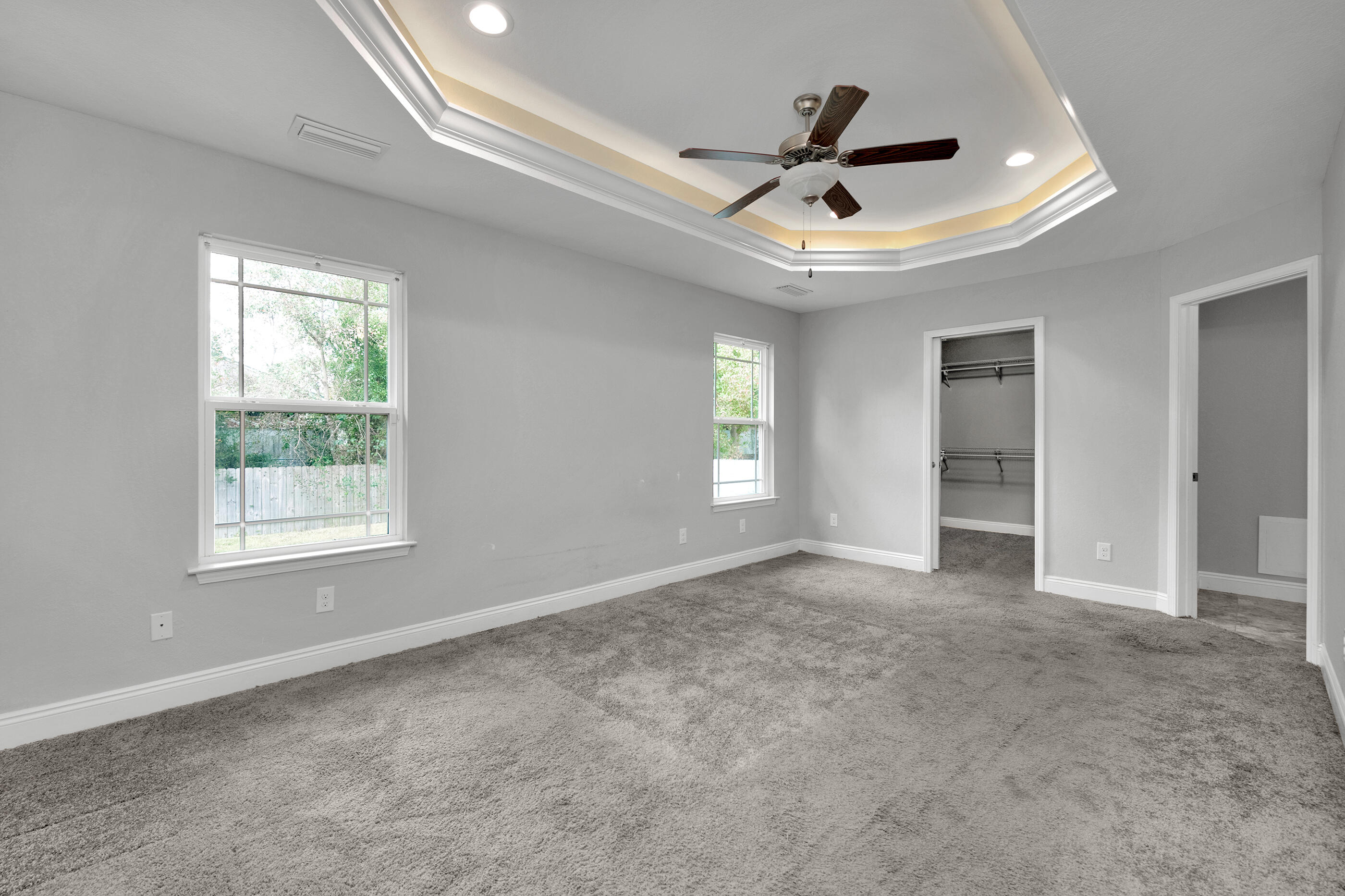 CRESCENT SHORES - Residential