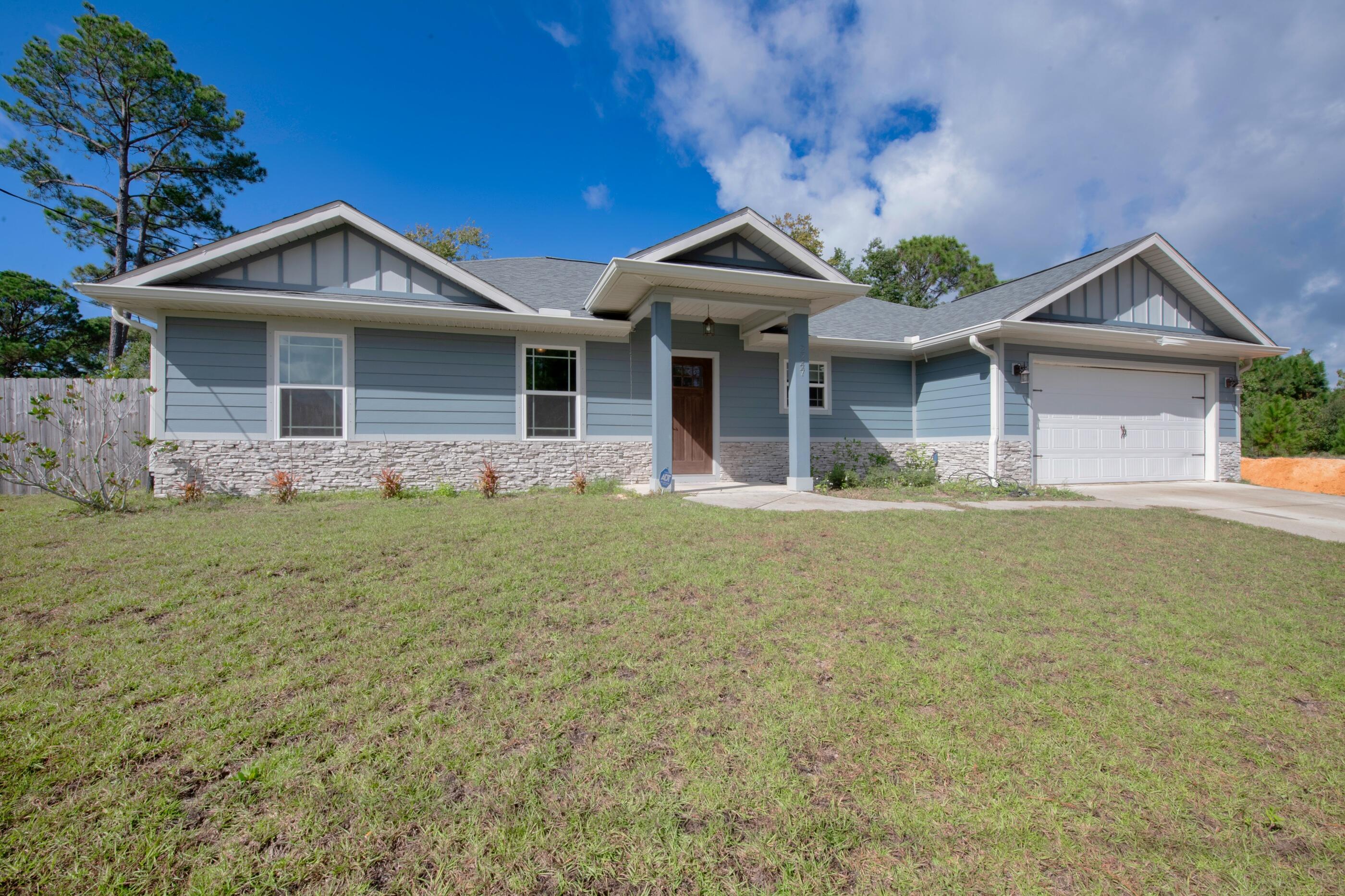 CRESCENT SHORES - Residential