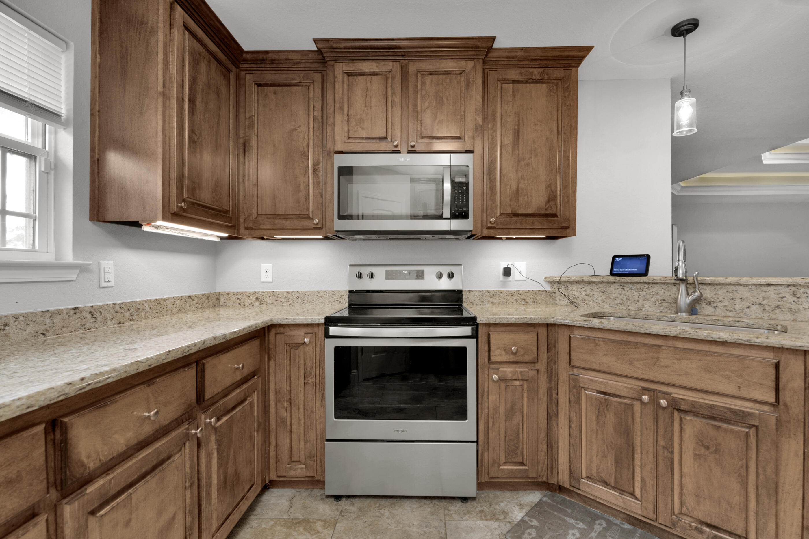 CRESCENT SHORES - Residential