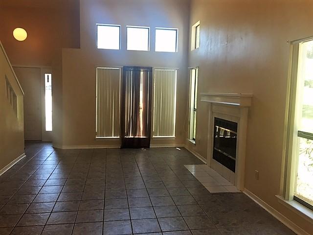 ROLLING HILLS - Residential Lease