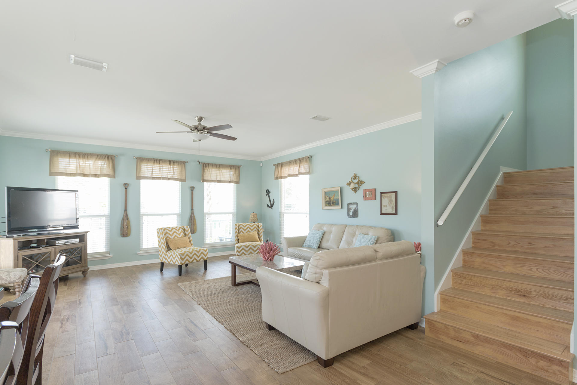 CRYSTAL BEACH - Residential