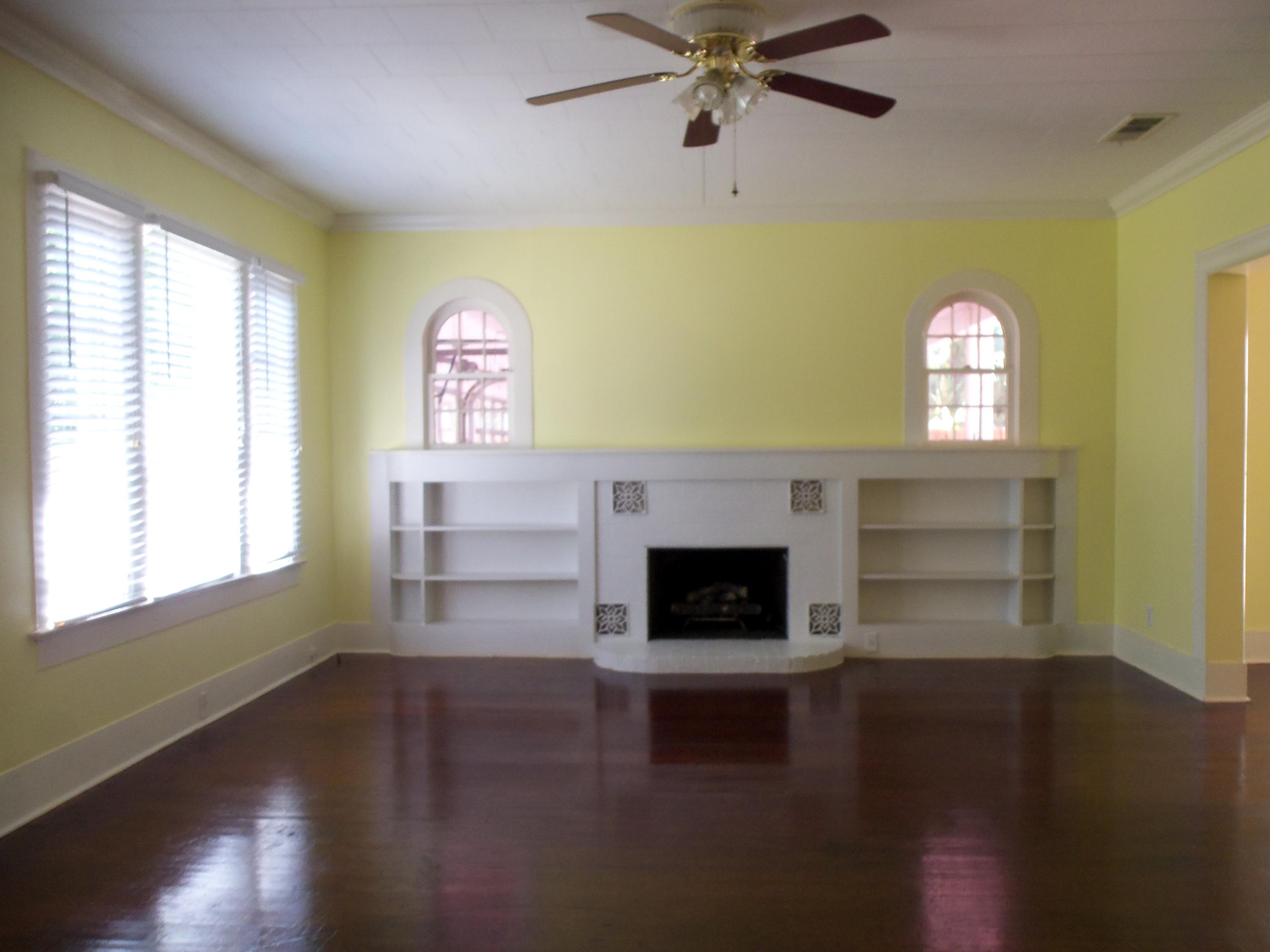 CITY OF CRESTVIEW - Residential