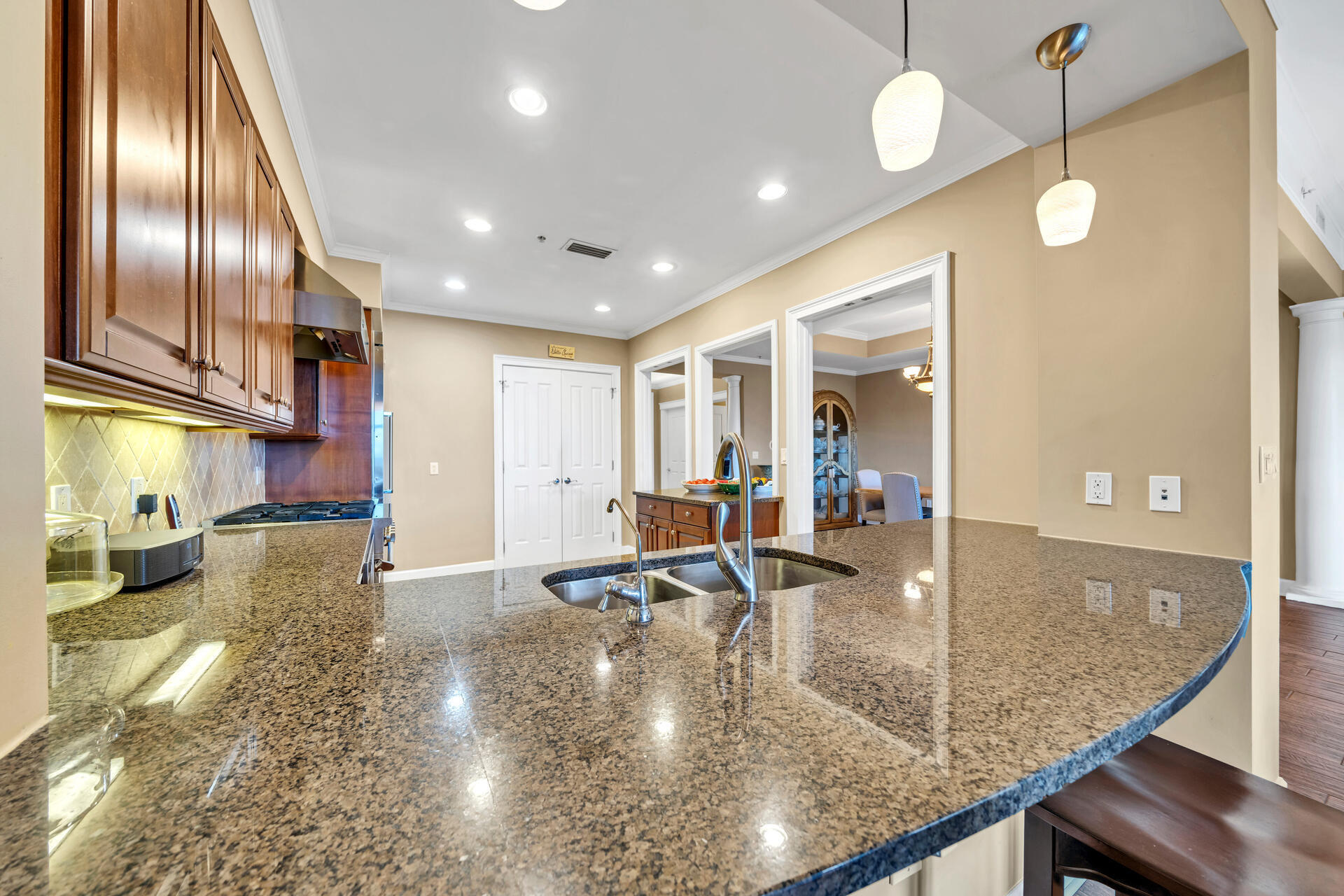 ONE WATER PLACE AT KELLY PLANTATION - Residential