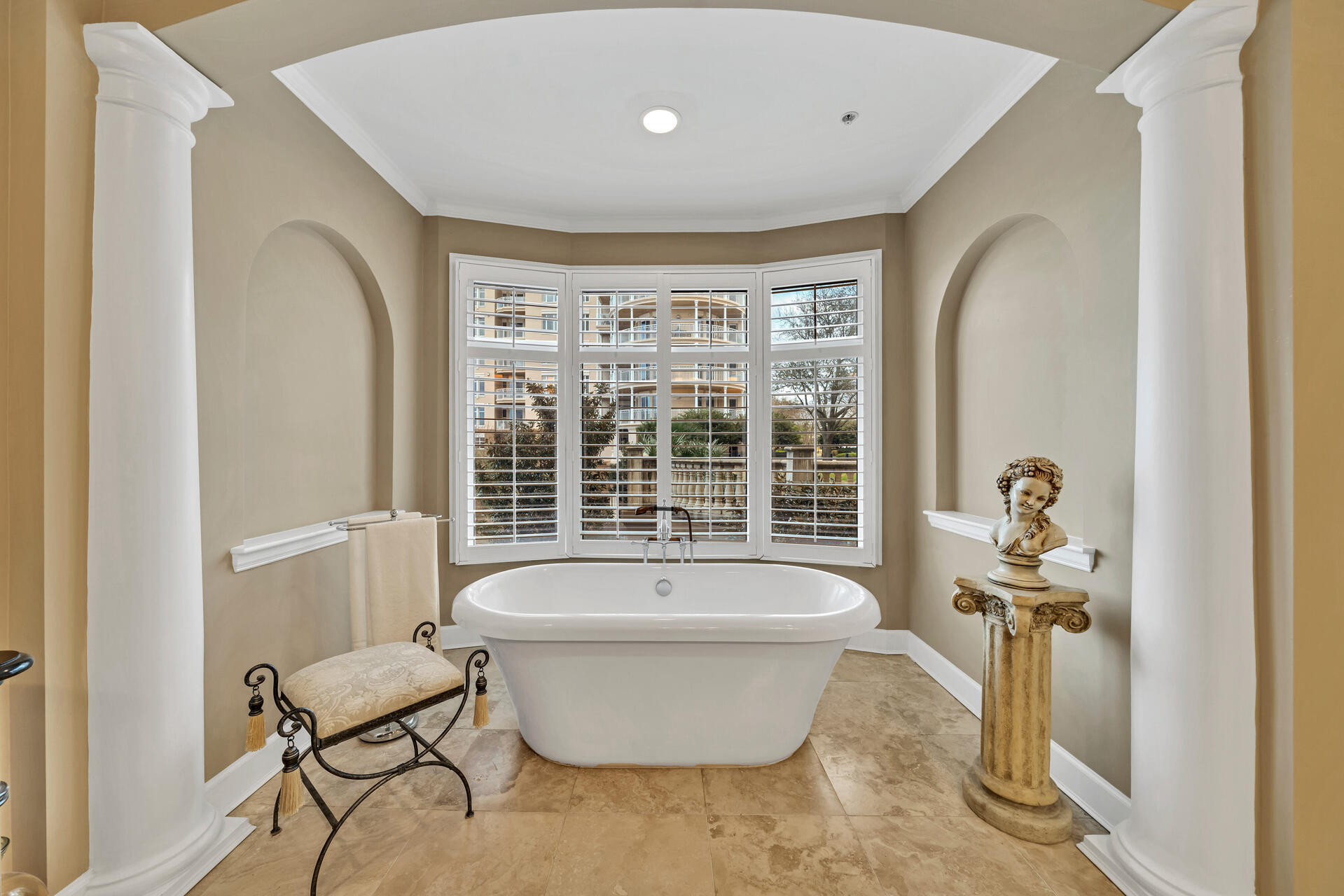 ONE WATER PLACE AT KELLY PLANTATION - Residential