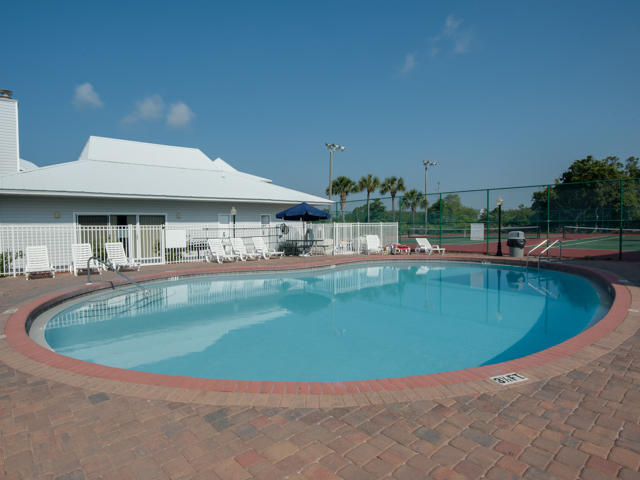 BEACHSIDE VILLAS CONDO - Residential