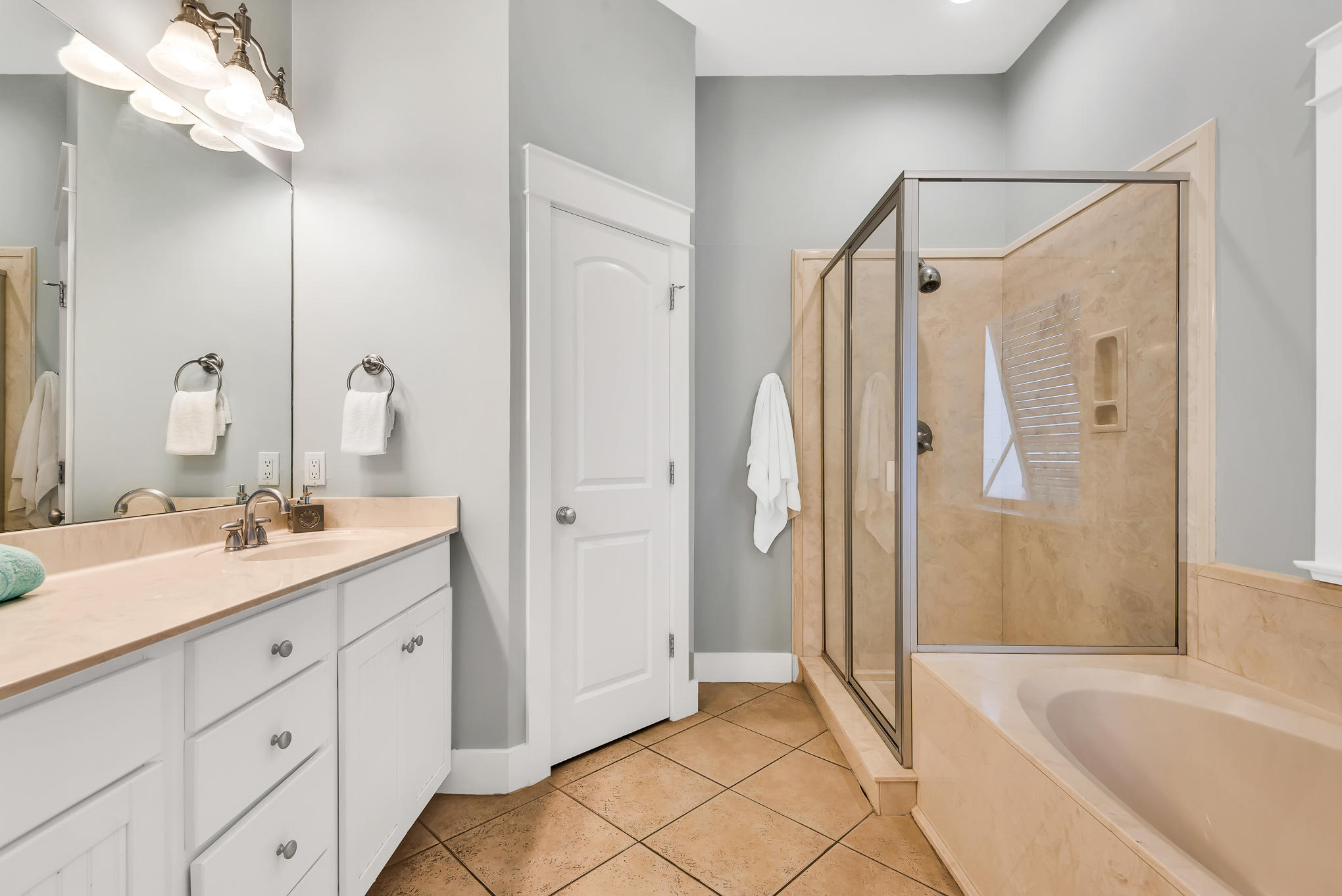 MIRAMAR BEACH COTTAGES - Residential