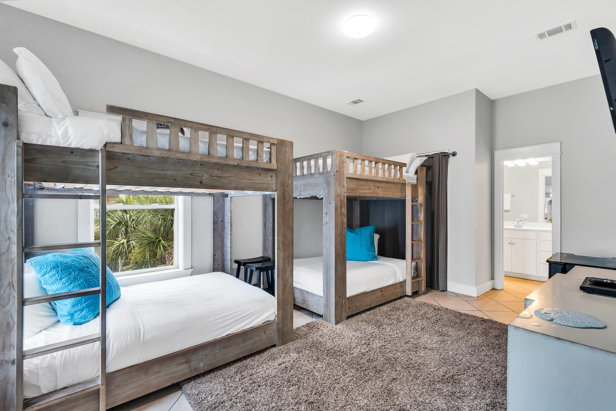 MIRAMAR BEACH COTTAGES - Residential