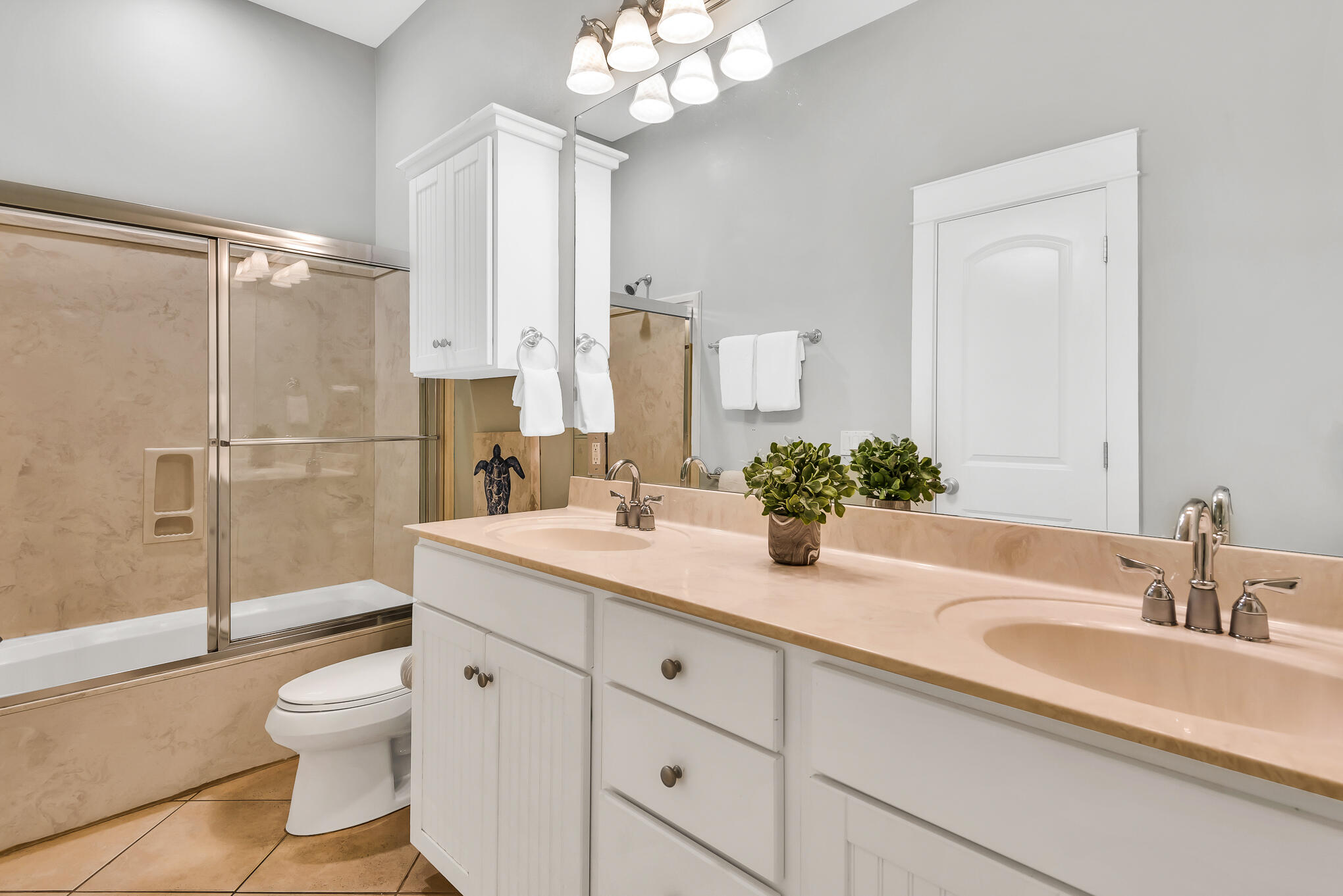 MIRAMAR BEACH COTTAGES - Residential