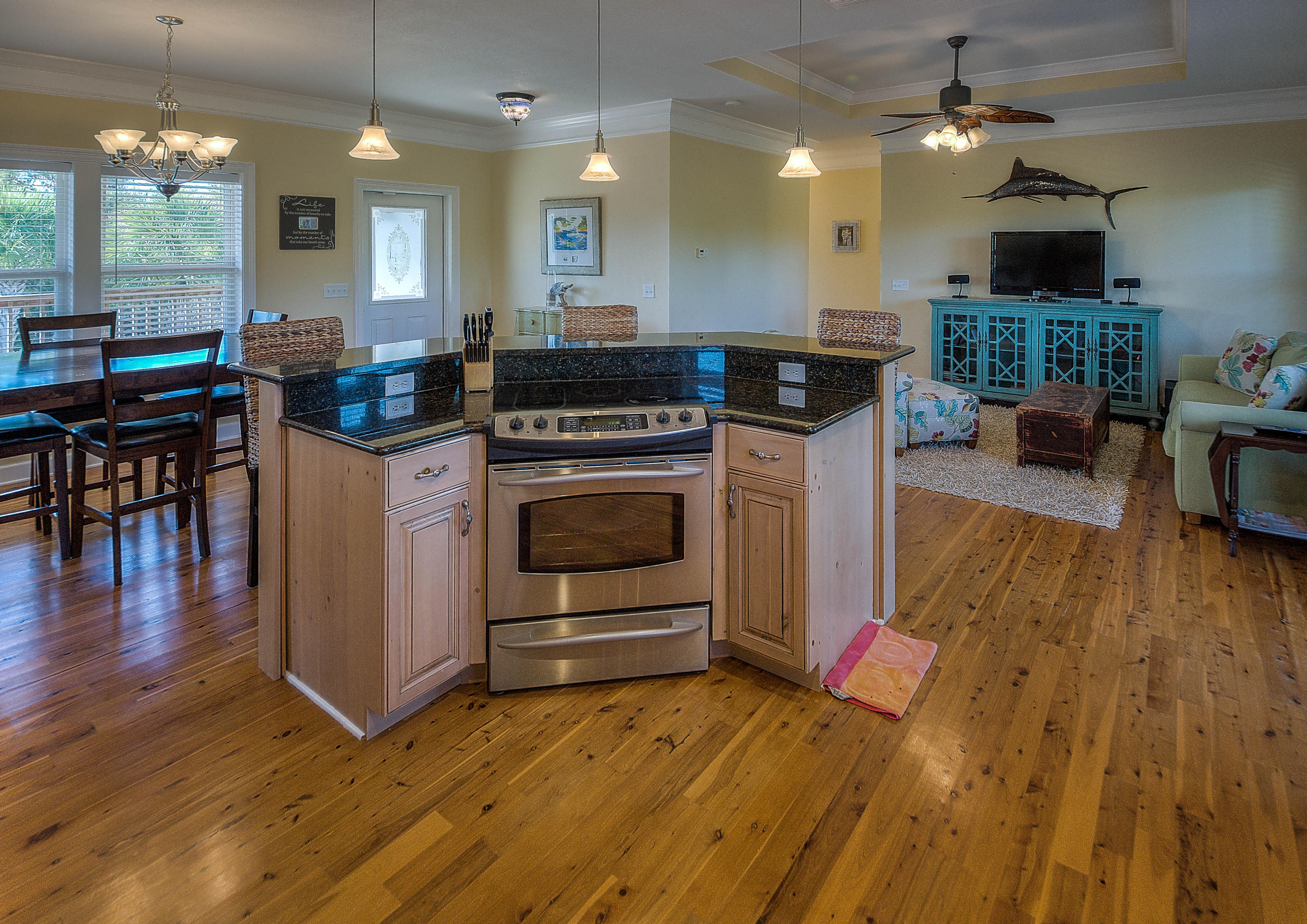 PINES OF BLUE MOUNTAIN - Residential