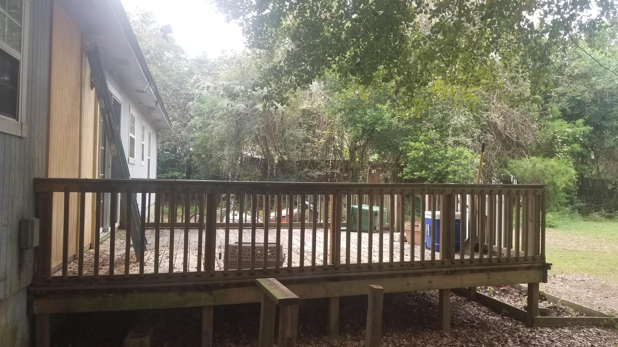 CRESTVIEW SUBURB - Residential