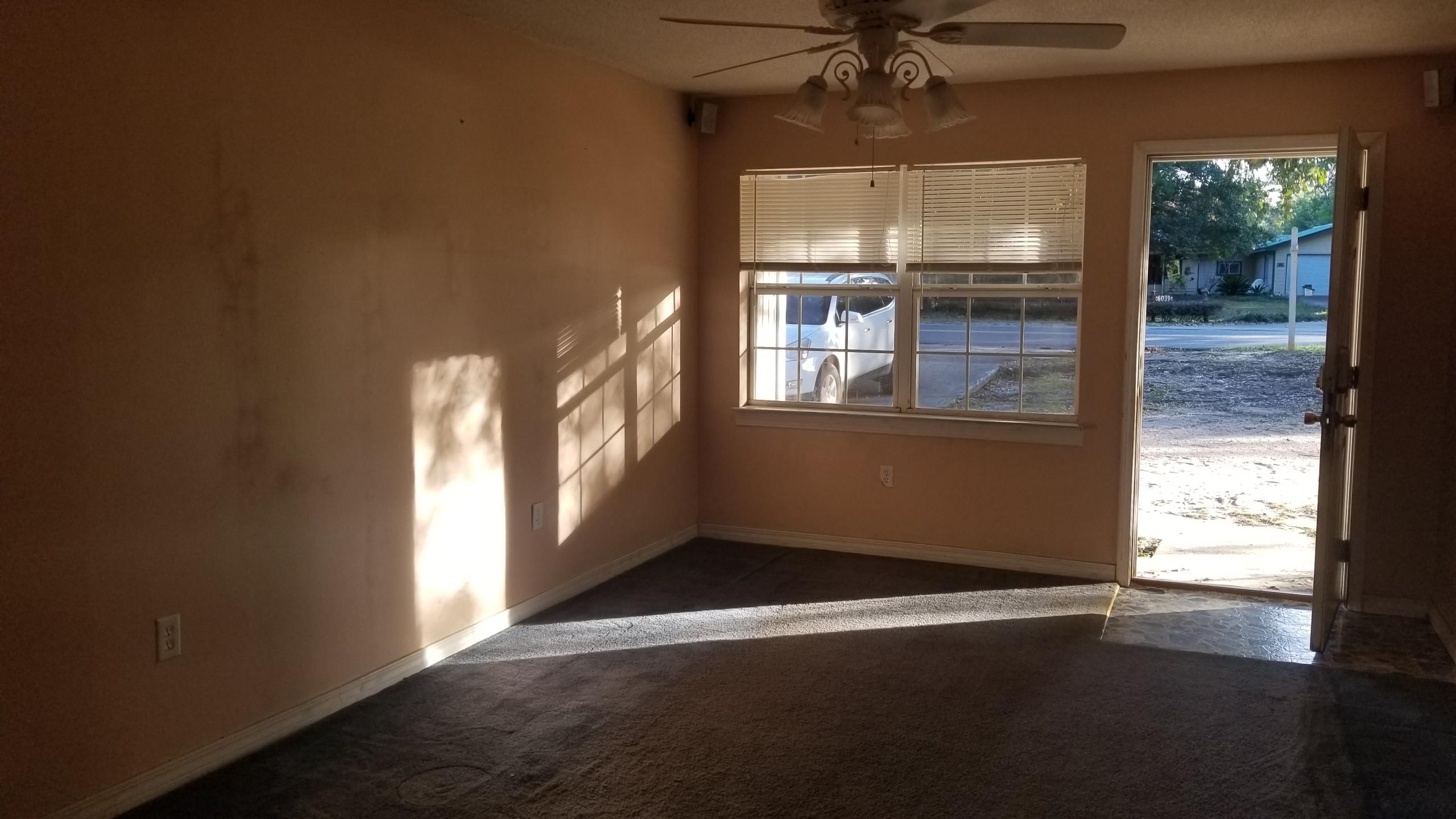 CRESTVIEW SUBURB - Residential