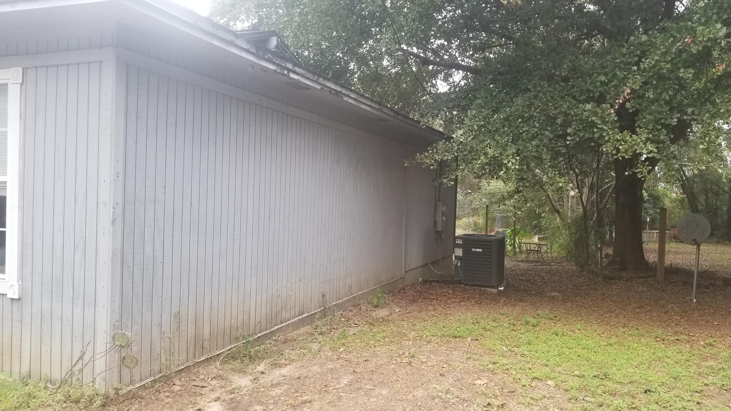 CRESTVIEW SUBURB - Residential