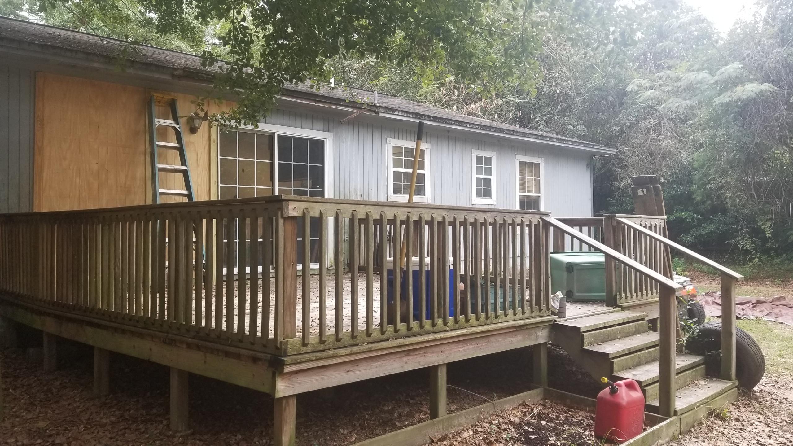 CRESTVIEW SUBURB - Residential