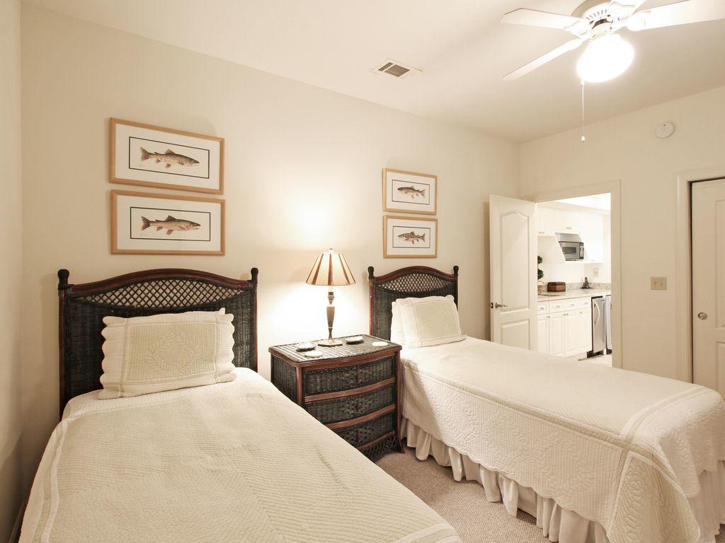DUNES OF DESTIN - Residential