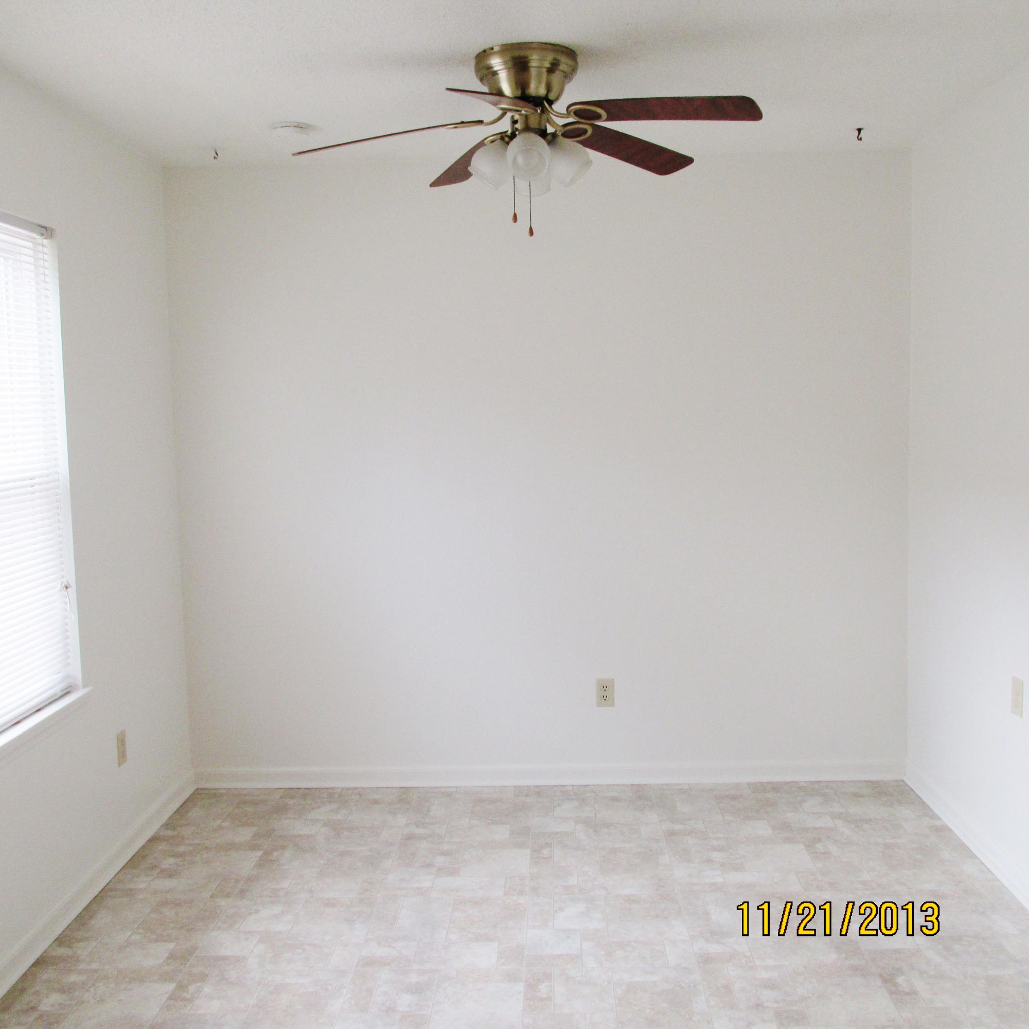 ISLAND MARK - Residential Lease