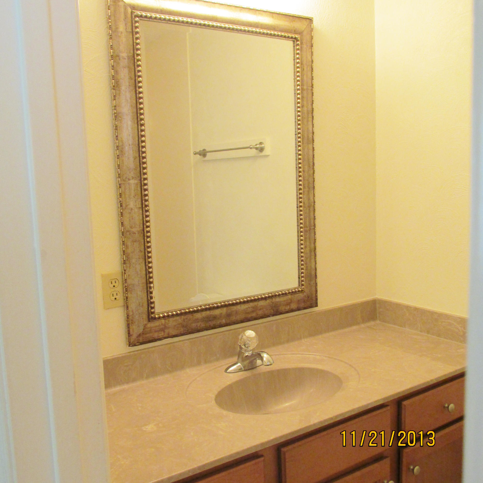 ISLAND MARK - Residential Lease