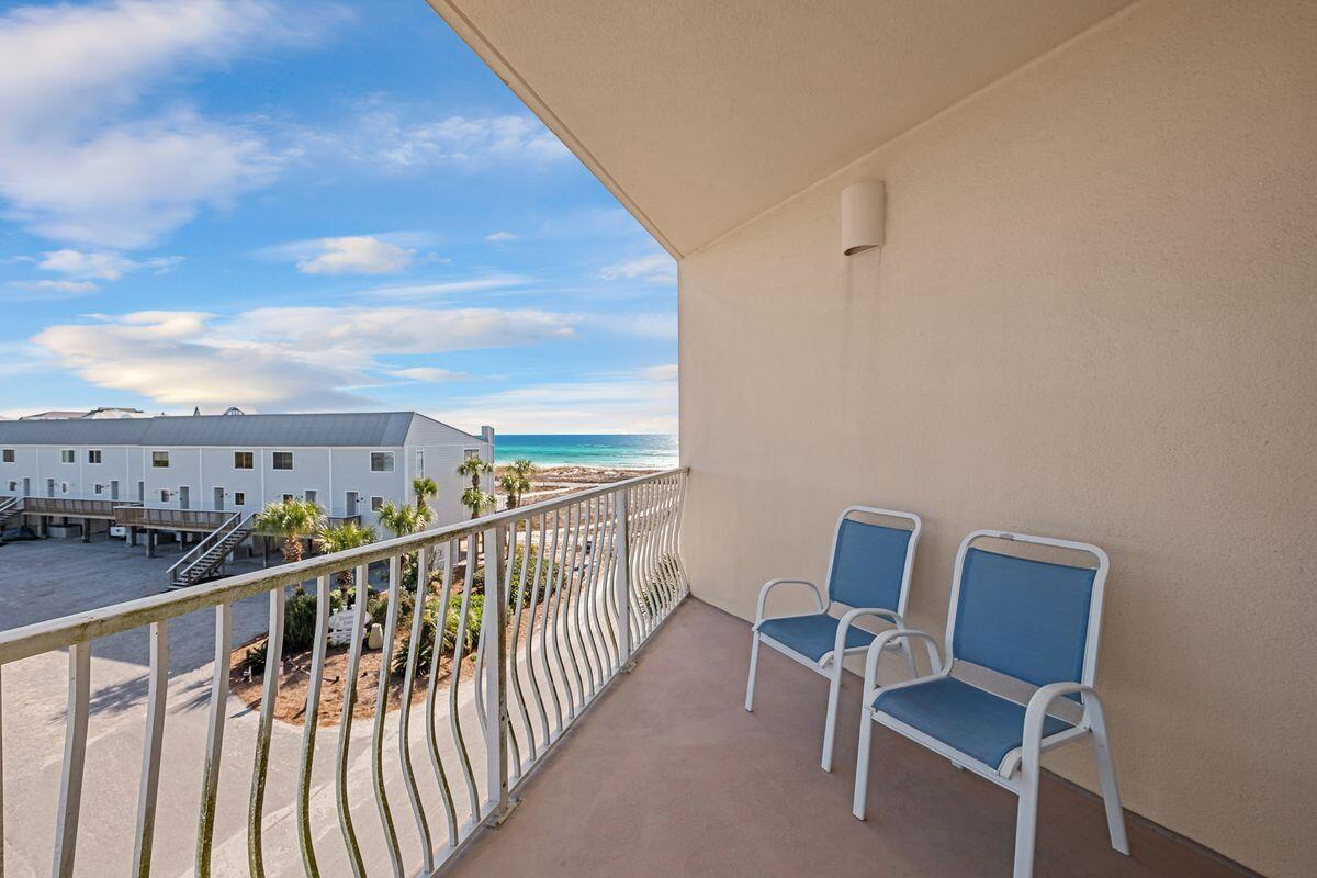 DUNES OF SEAGROVE - Residential