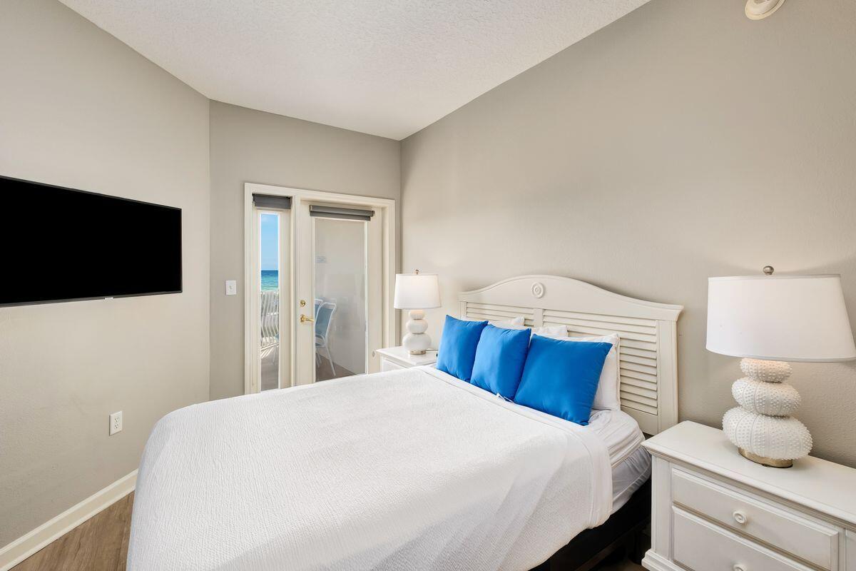 DUNES OF SEAGROVE - Residential