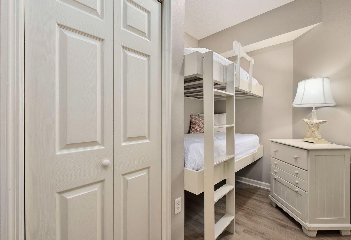 DUNES OF SEAGROVE - Residential