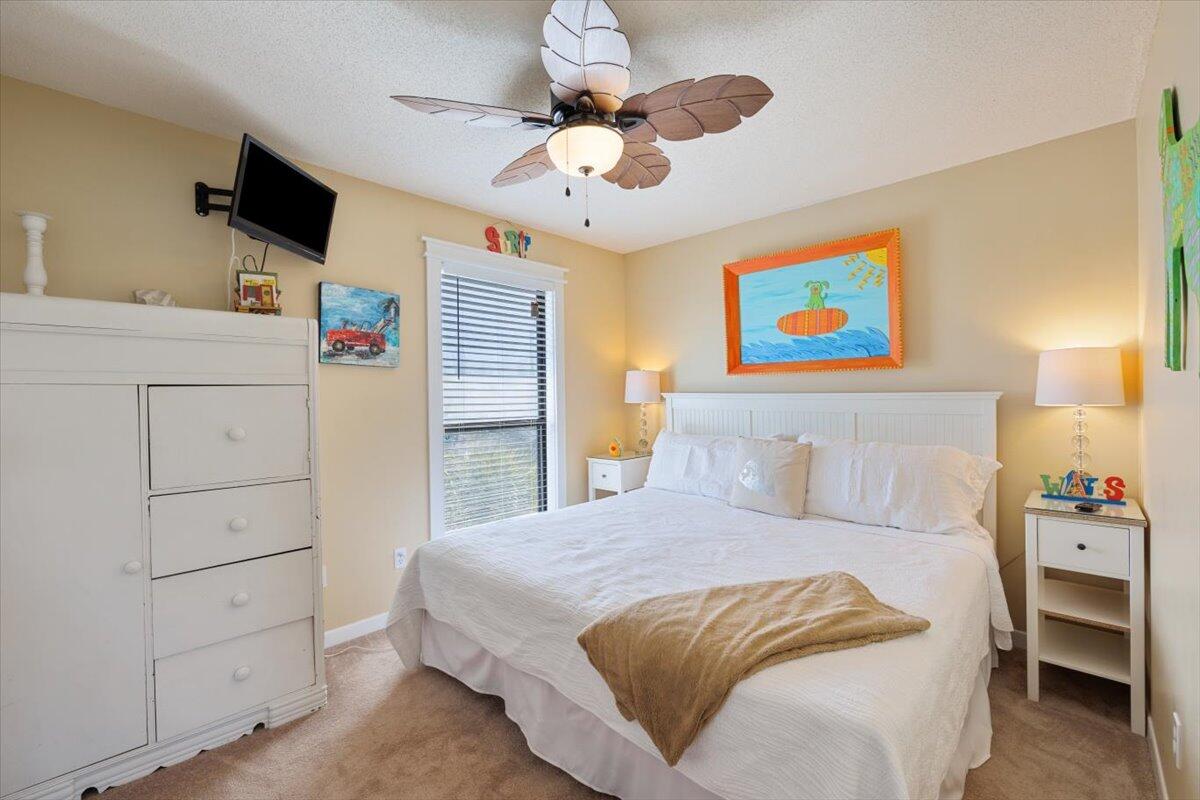 7 Palms - Residential