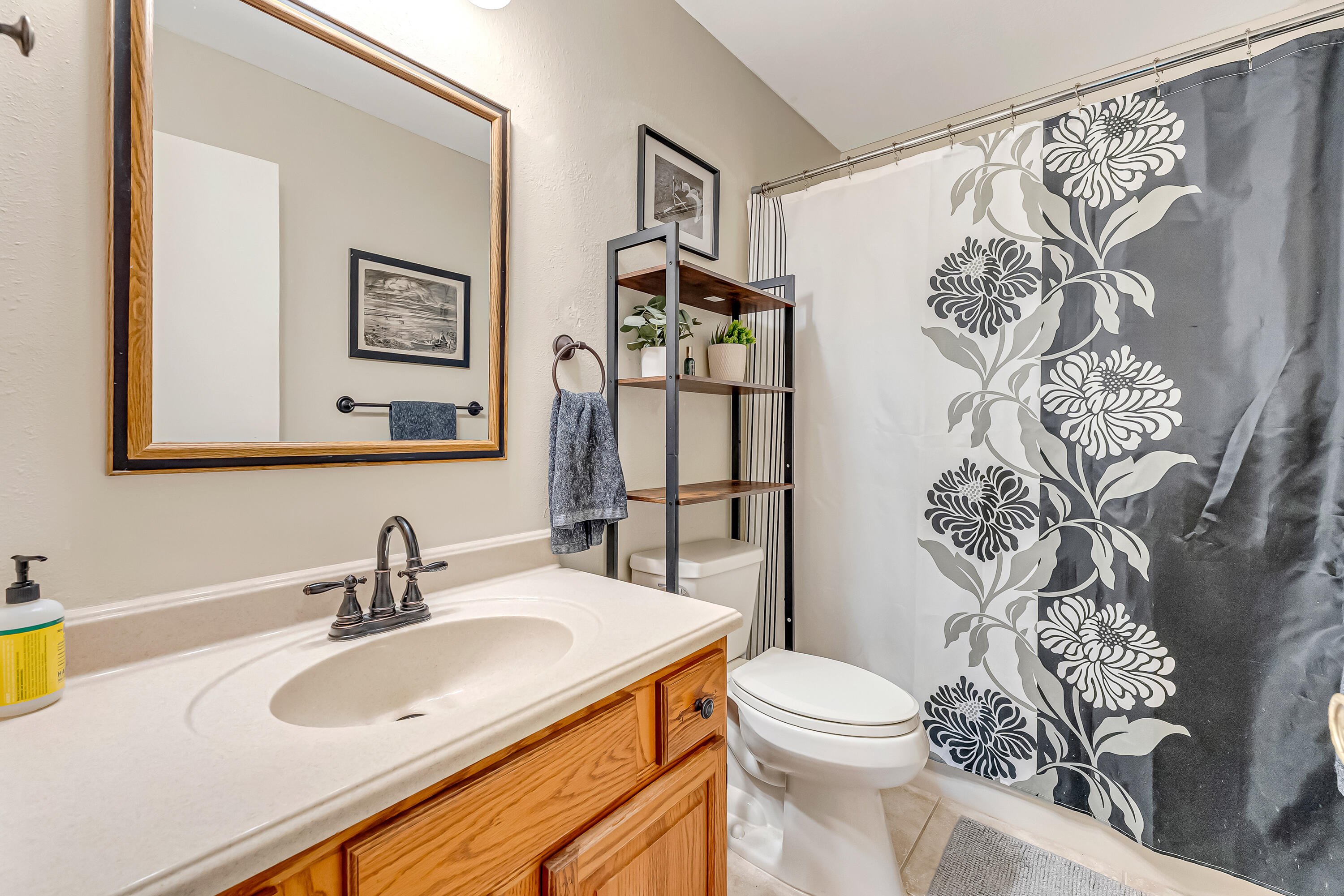 CEDAR RIDGE PH II LOT 39 - Residential