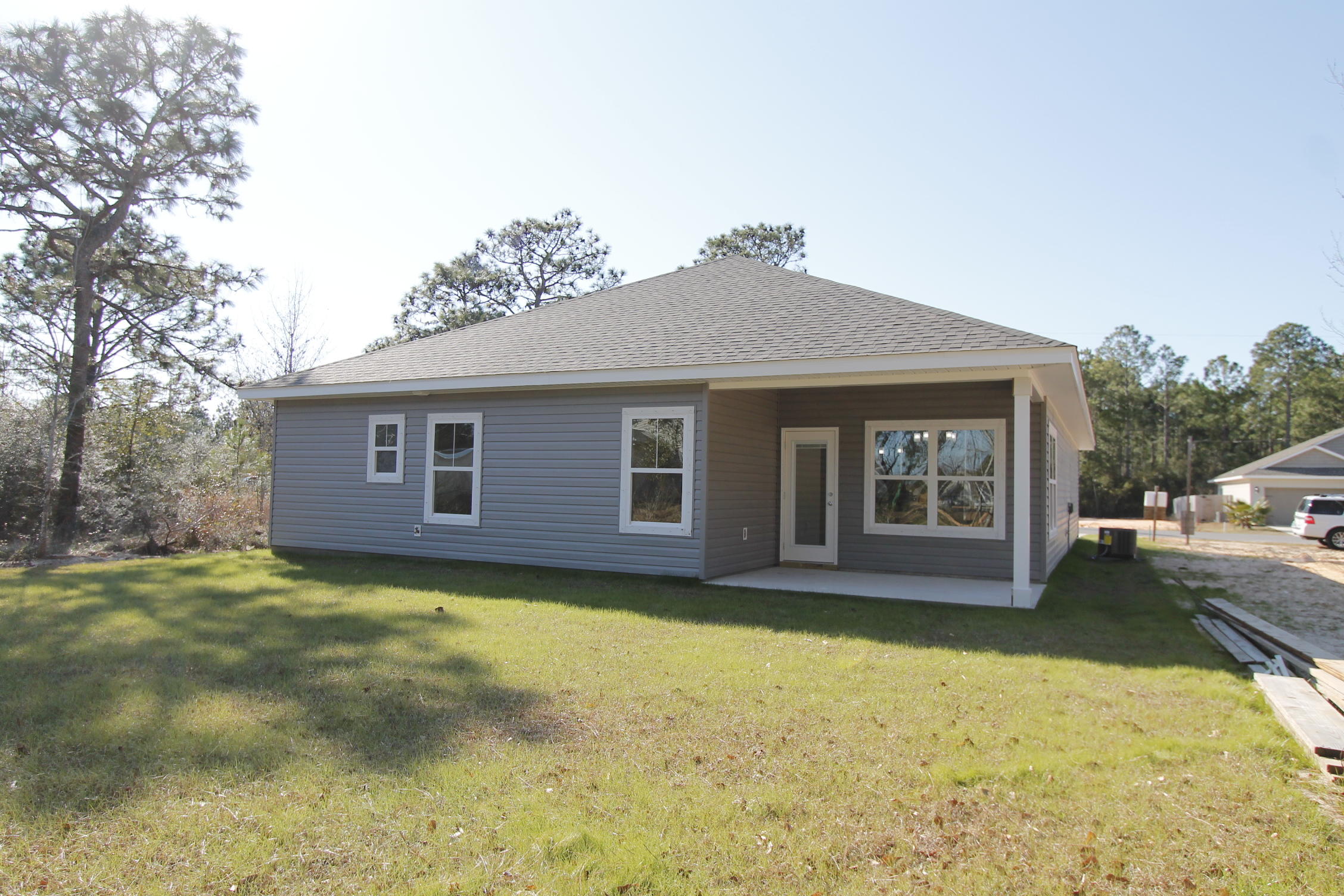 CRESCENT SHORES - Residential