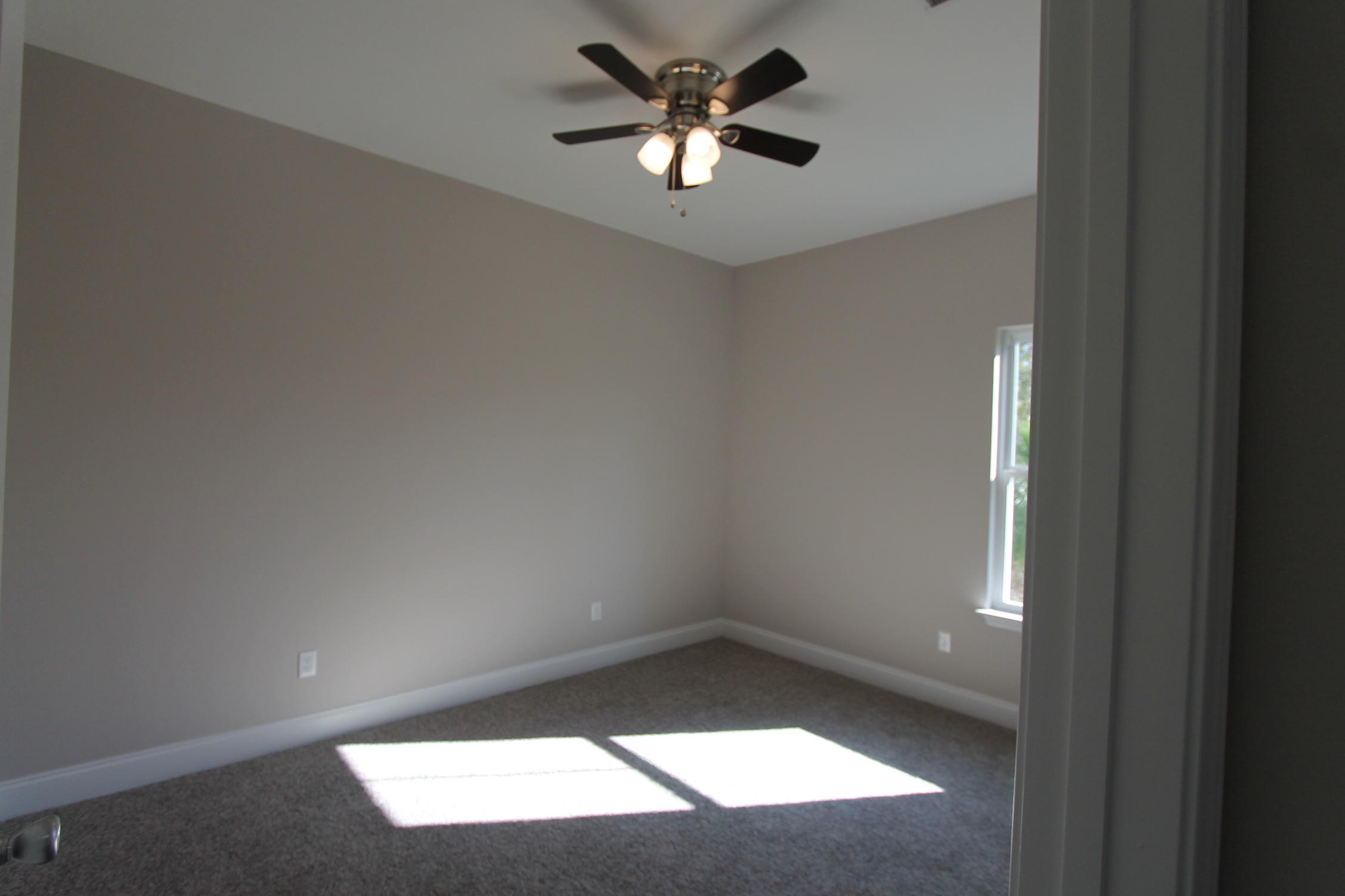 CRESCENT SHORES - Residential