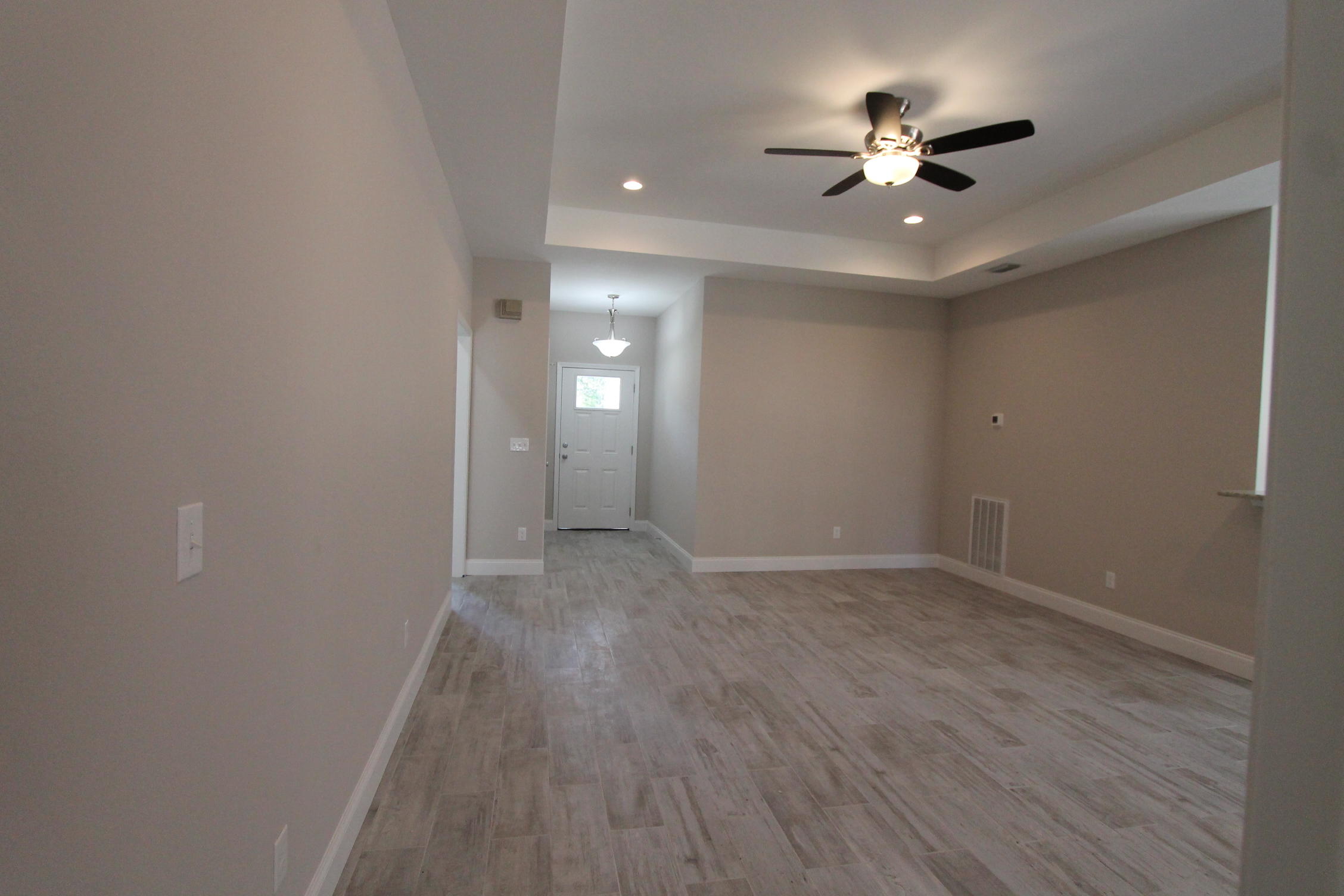 CRESCENT SHORES - Residential