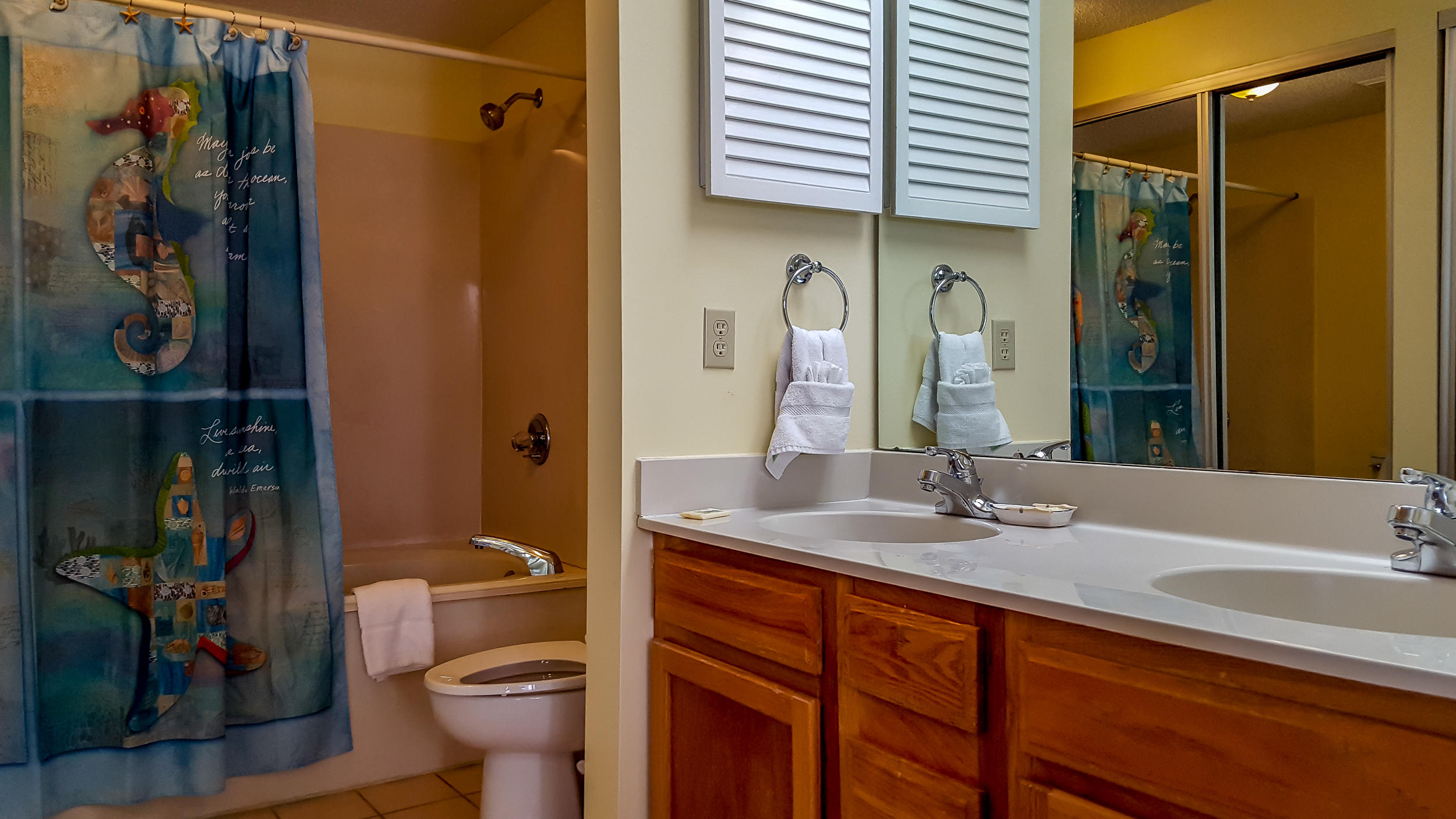 EMERALD HILL CONDO PH 3 - Residential